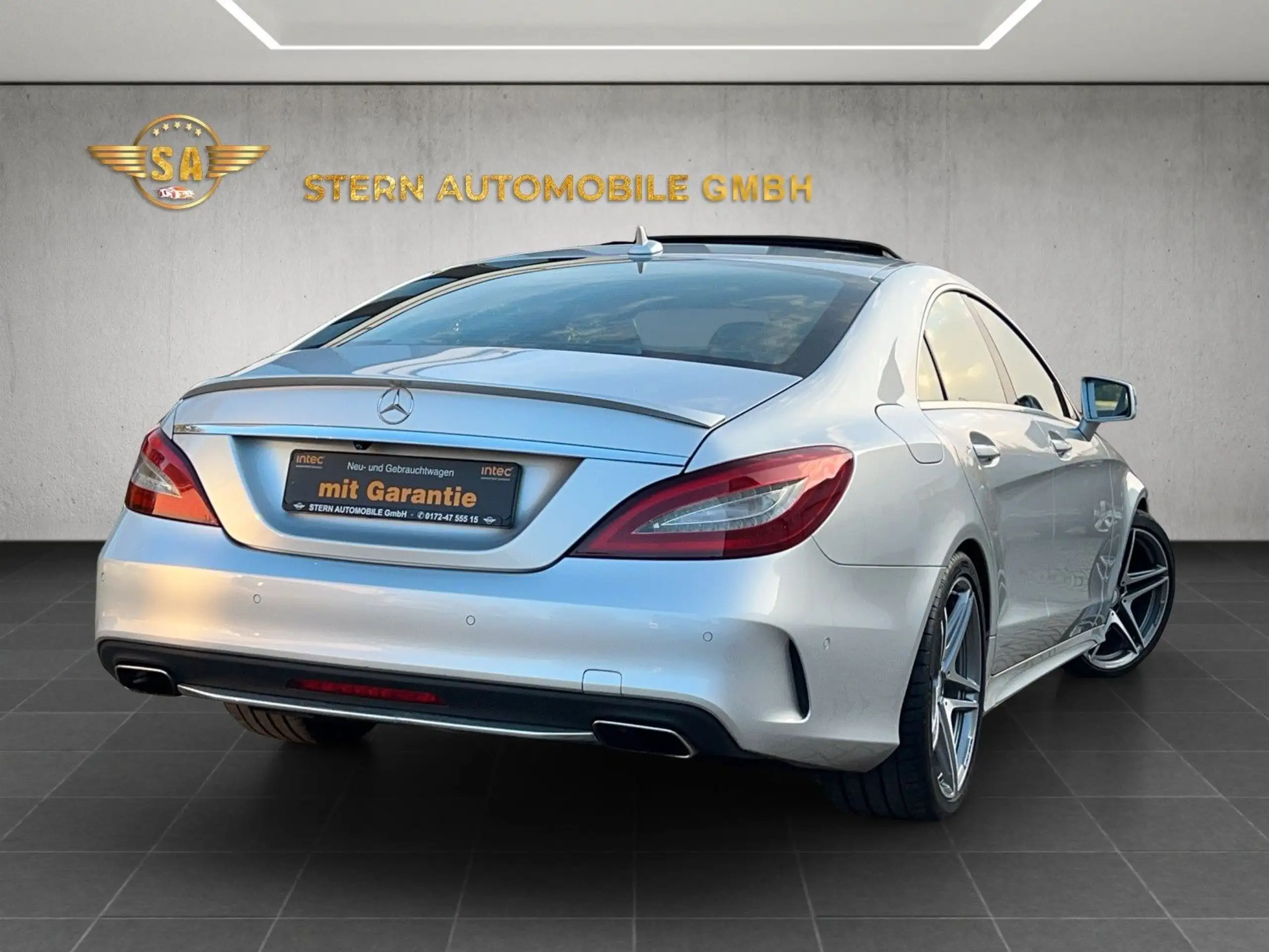 Mercedes-Benz - CLS 500