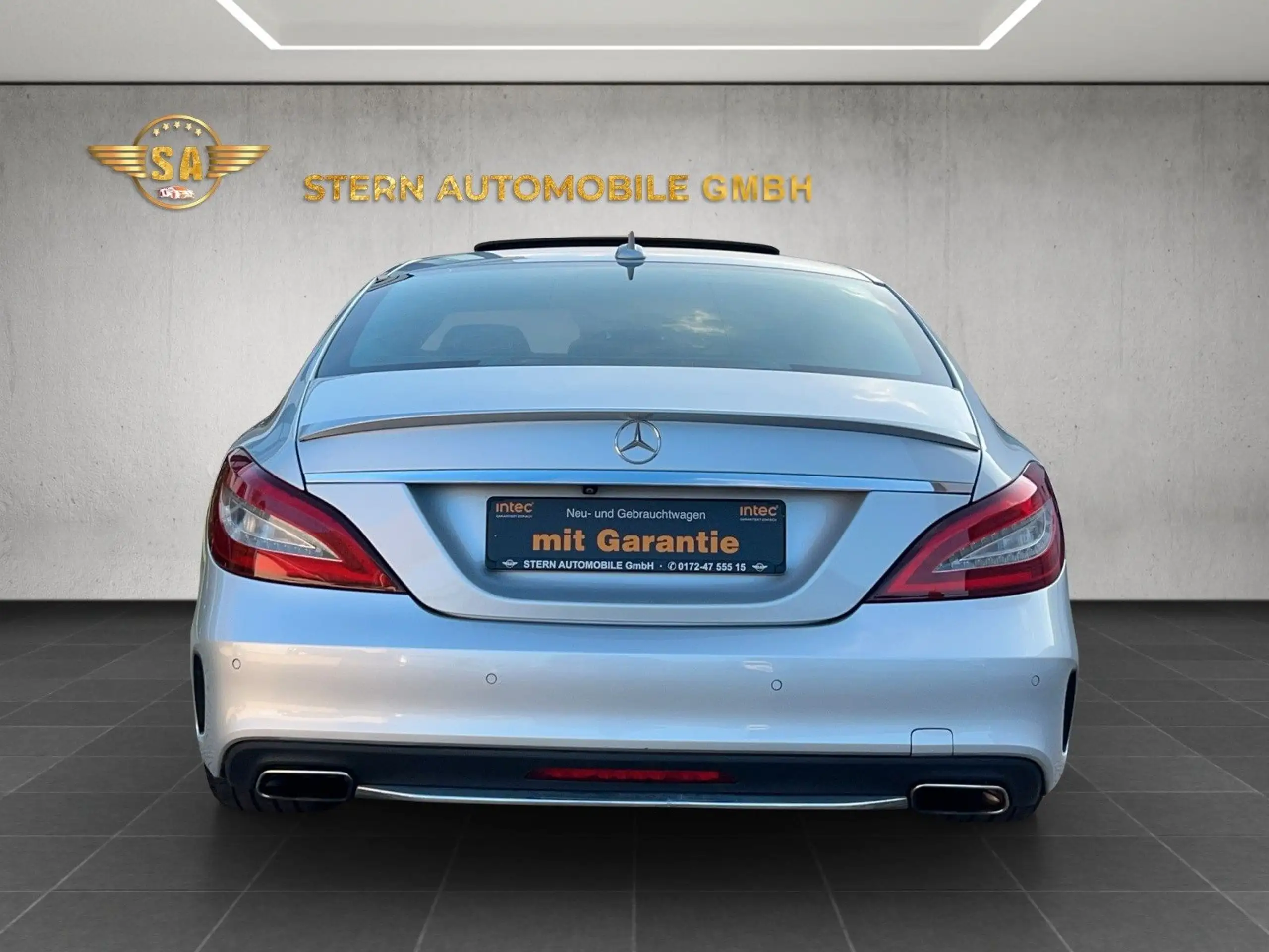 Mercedes-Benz - CLS 500