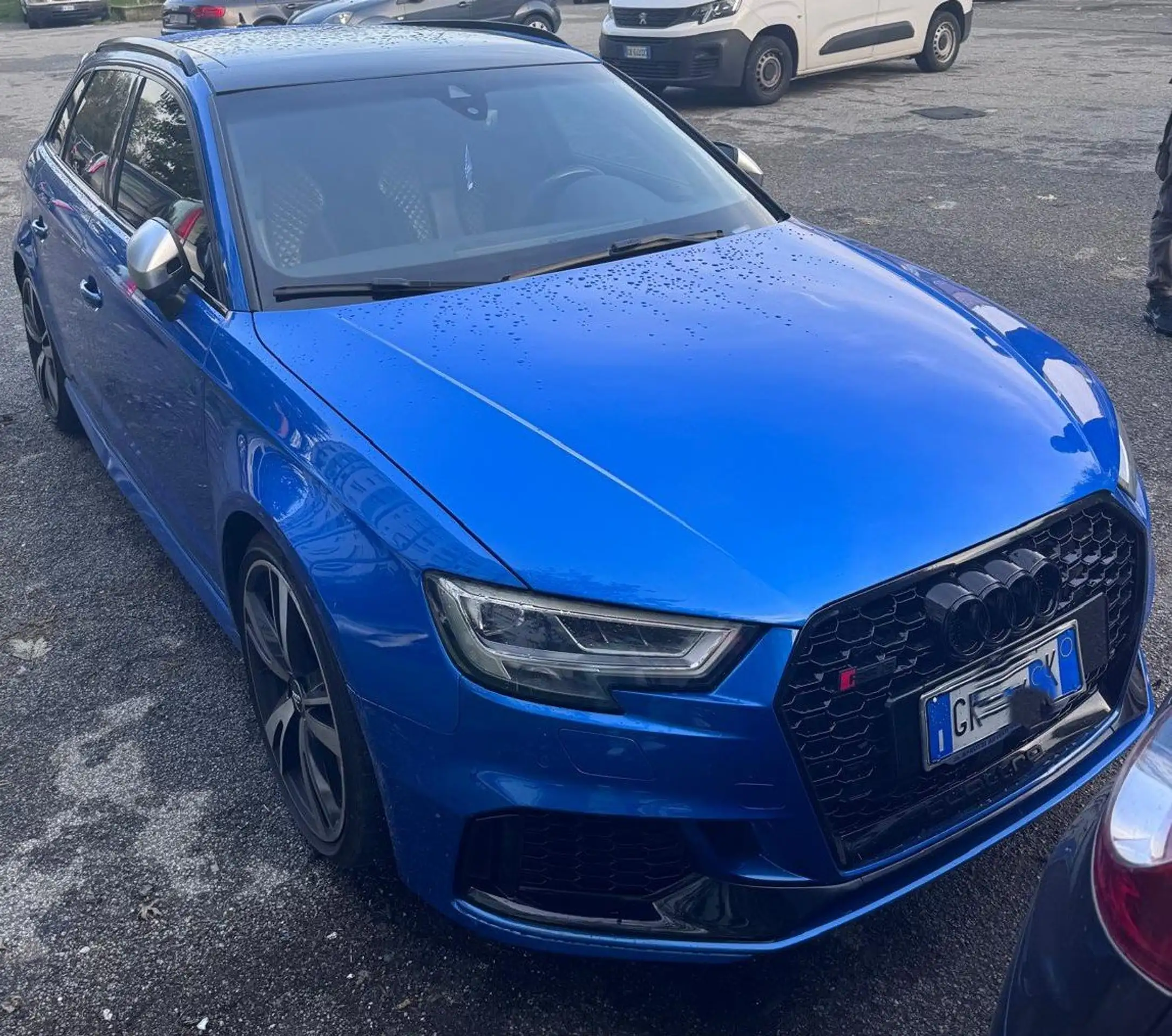 Audi - RS3