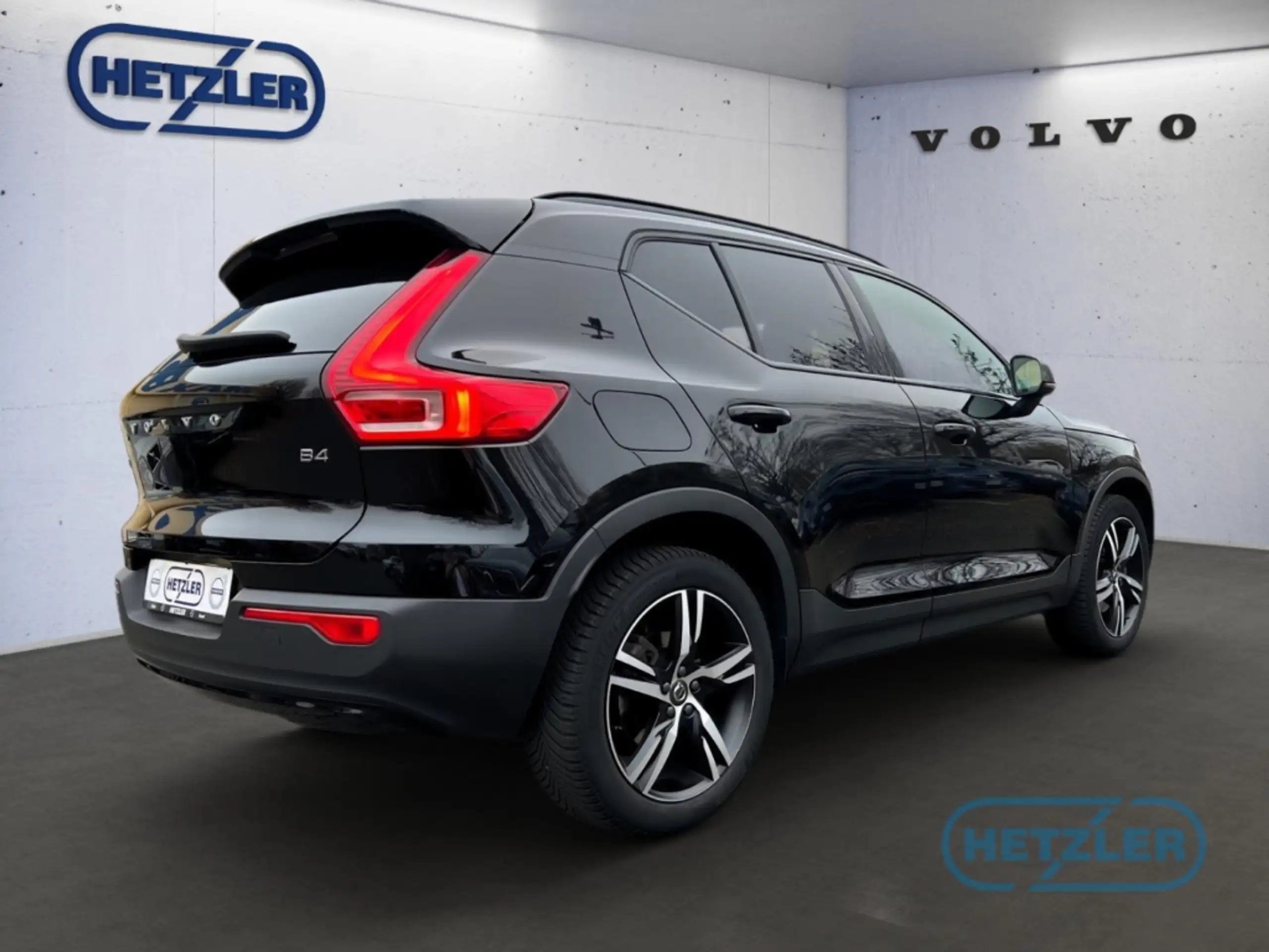 Volvo - XC40