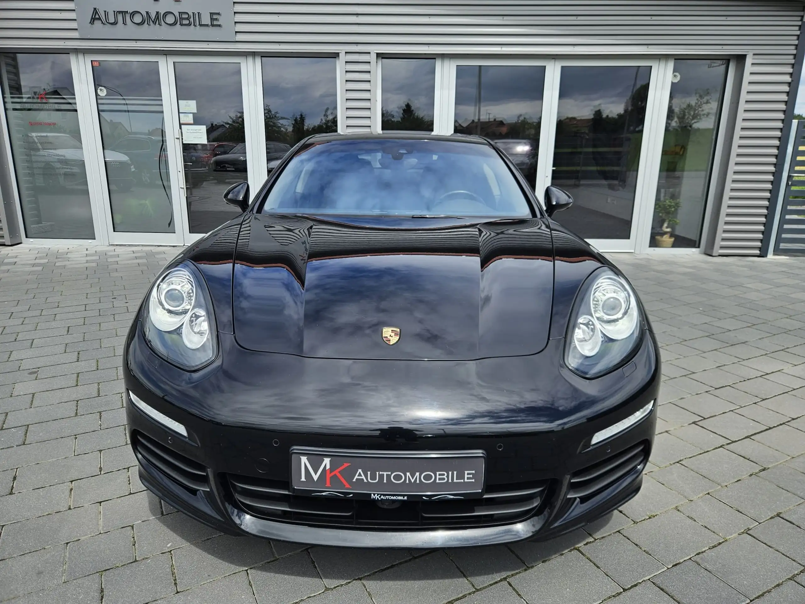 Porsche - Panamera