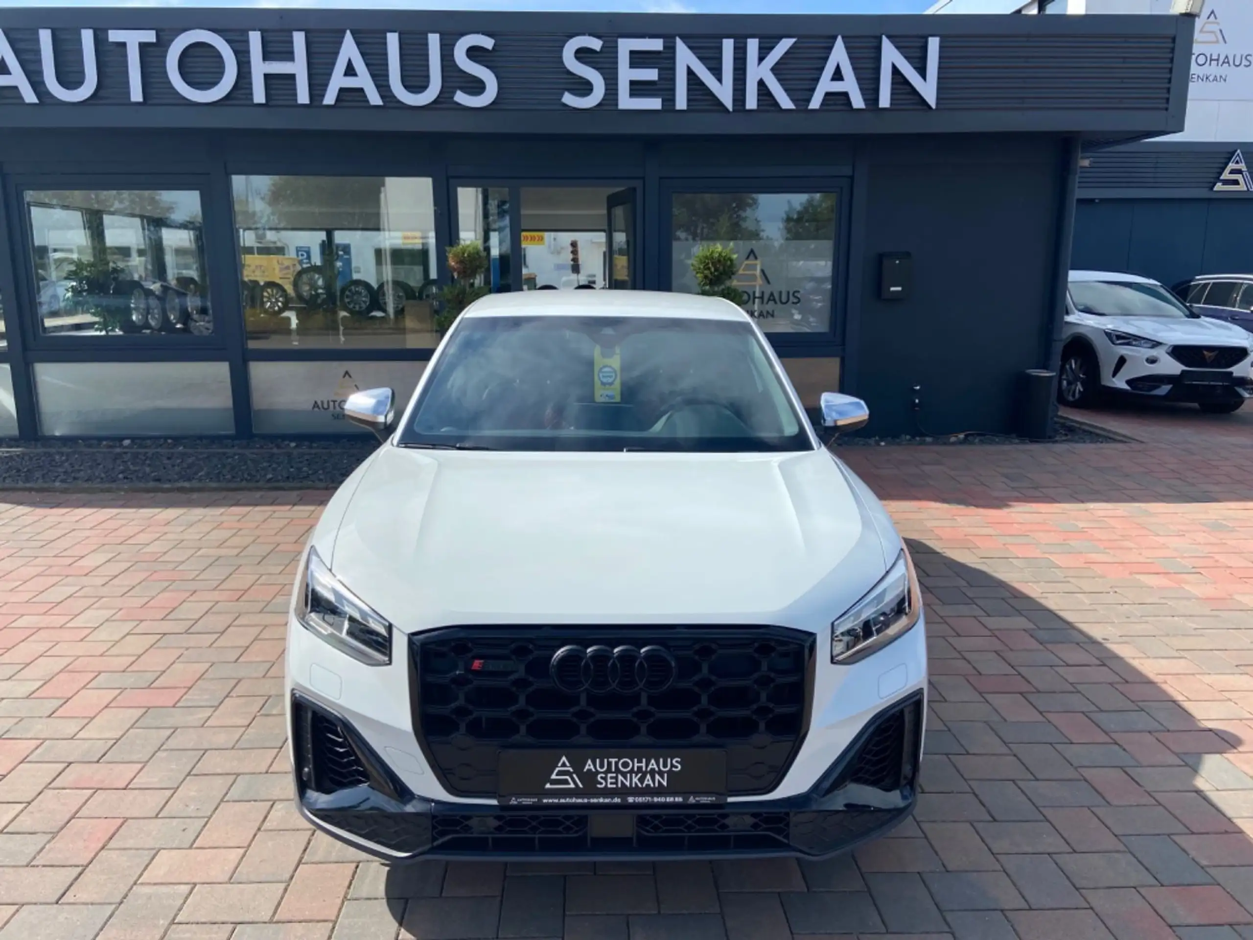 Audi - SQ2