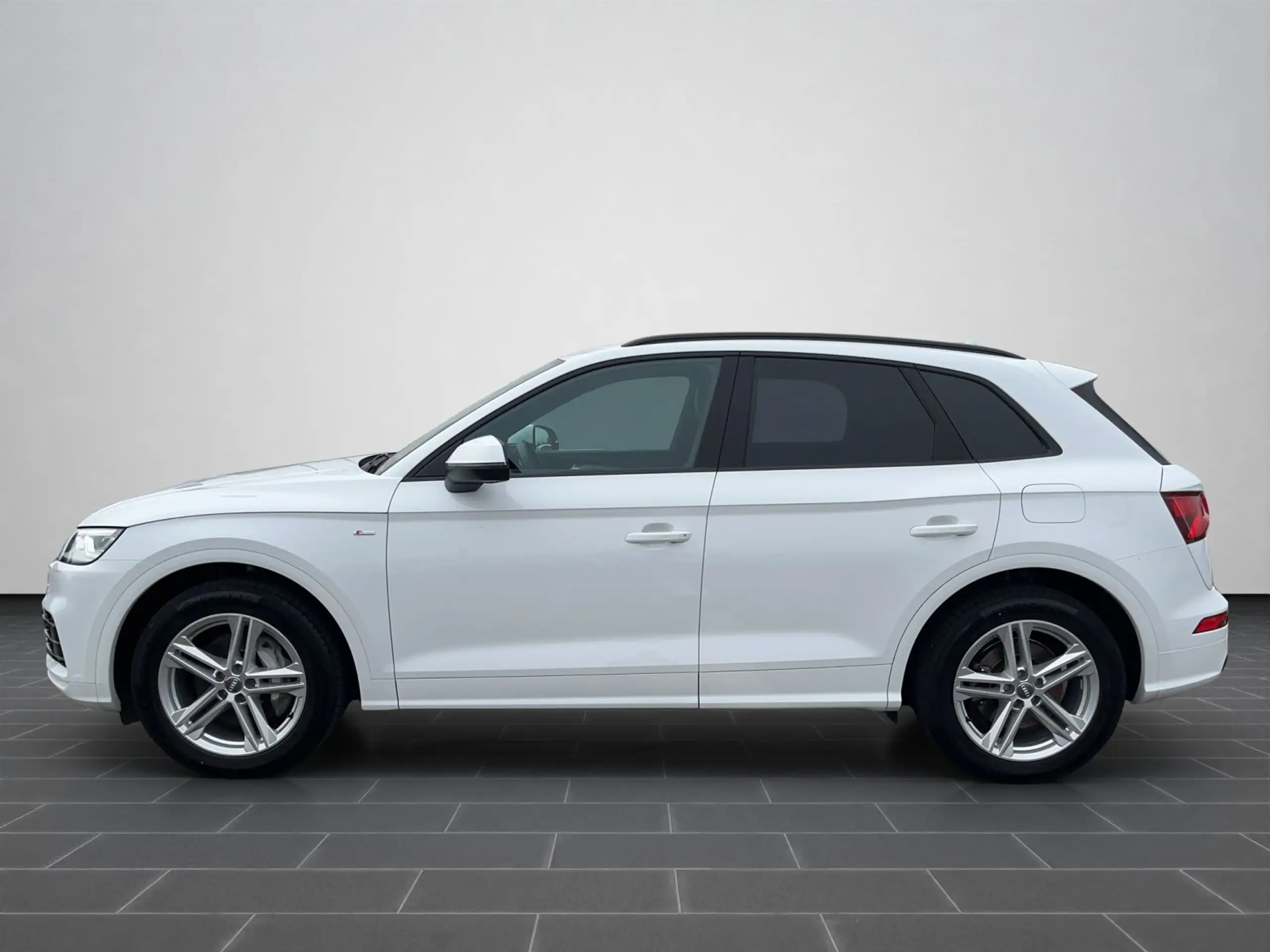 Audi - Q5