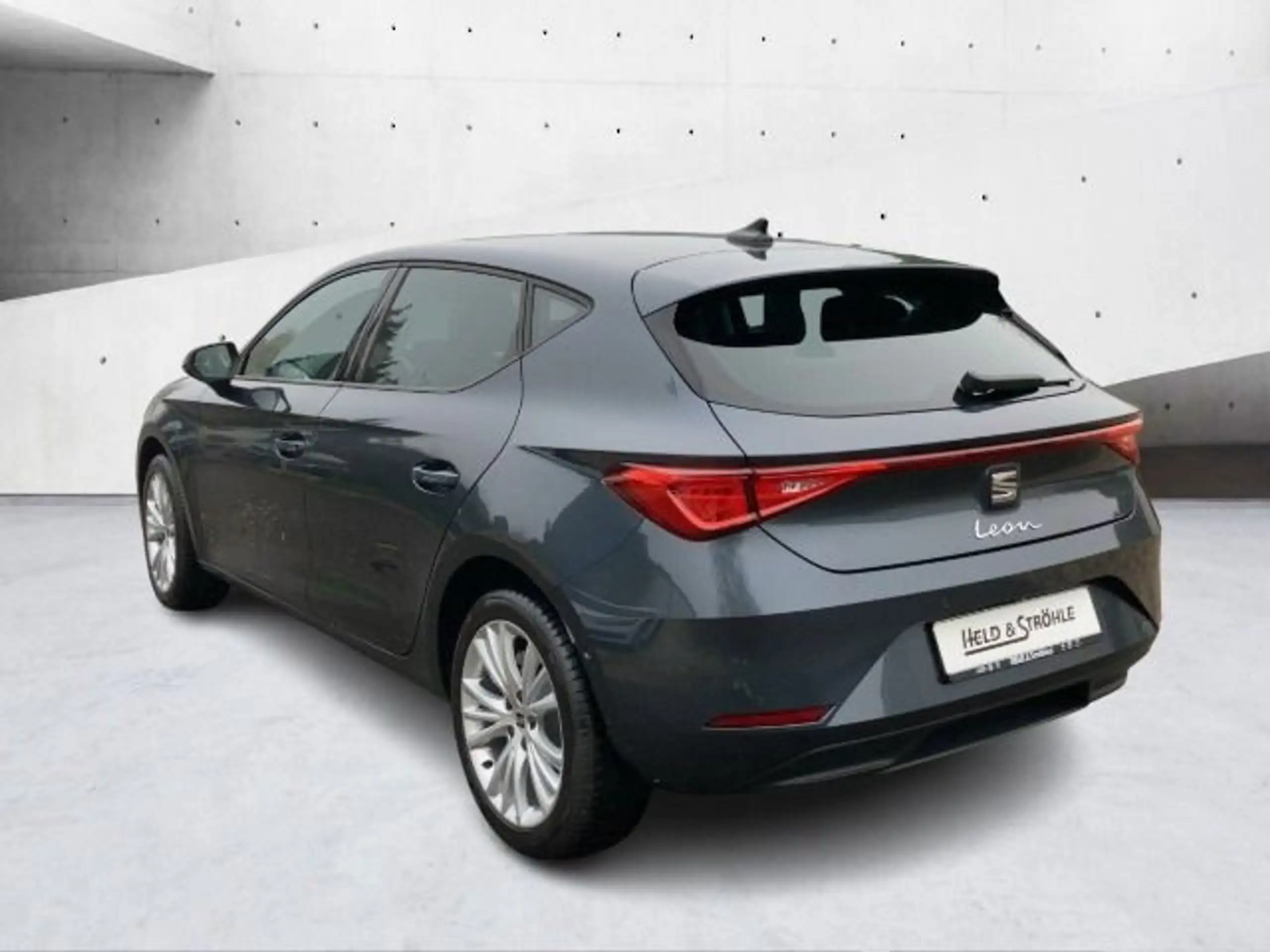 SEAT - Leon