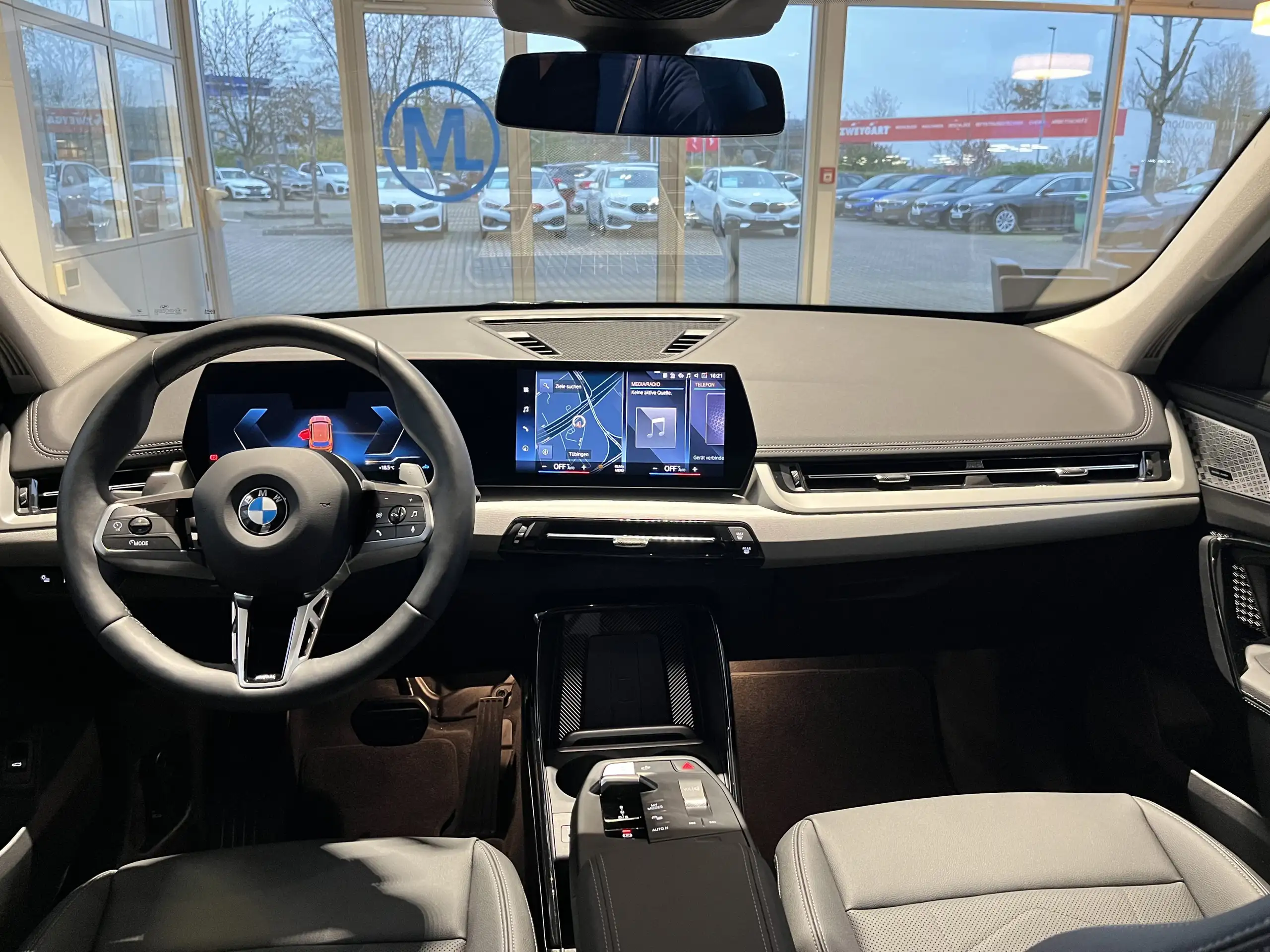 BMW - X1