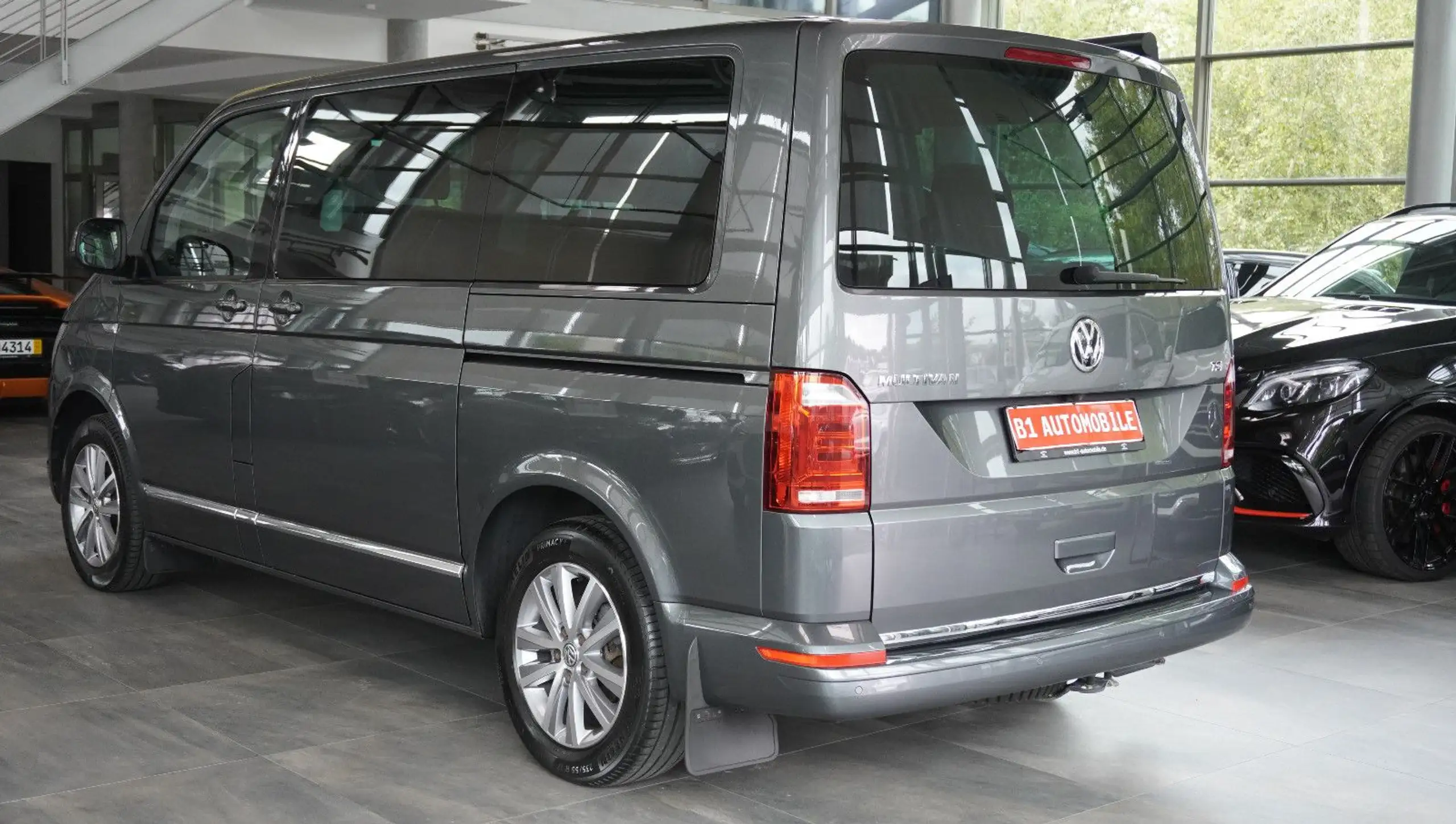 Volkswagen - T6 Multivan