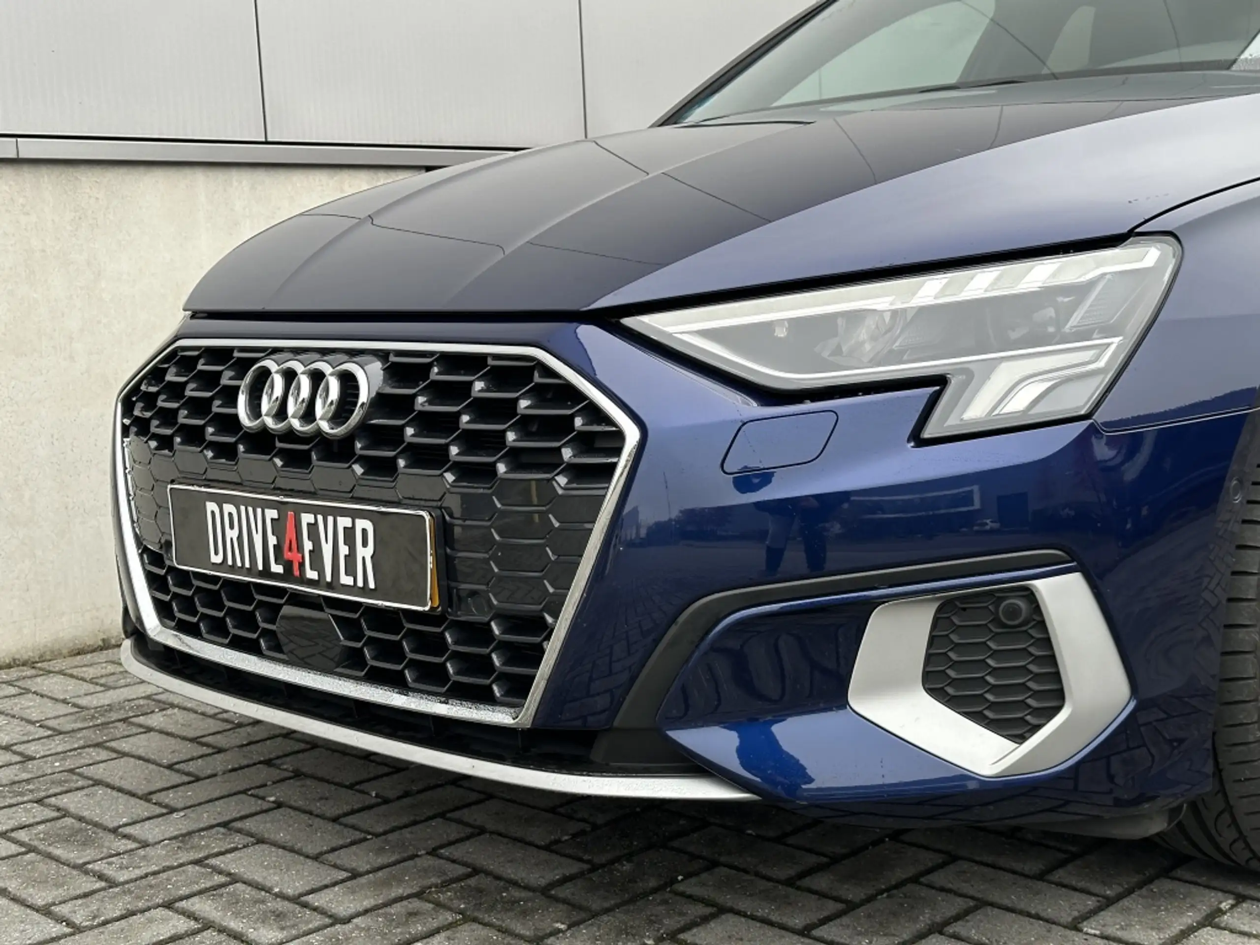 Audi - A3