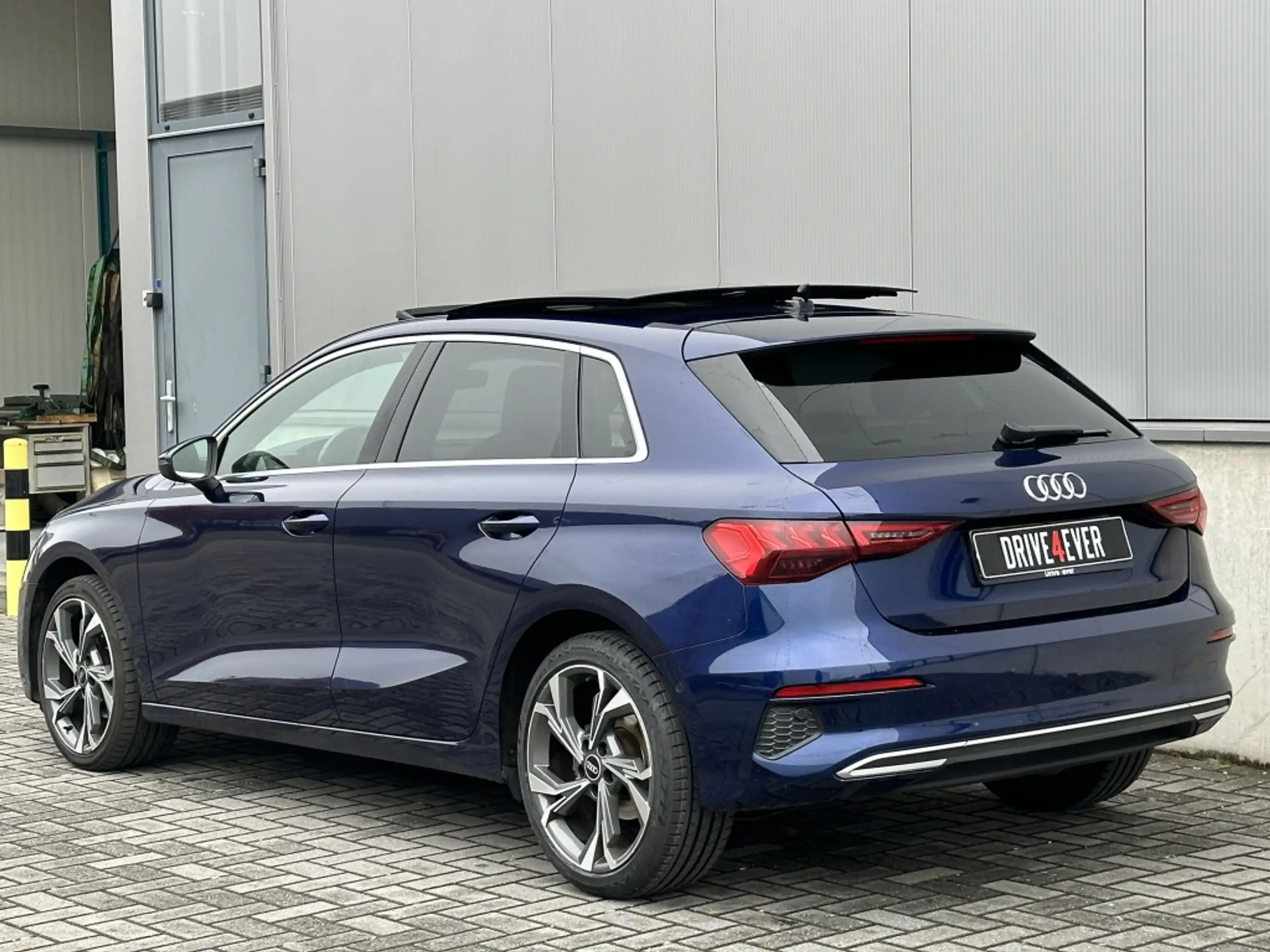 Audi - A3