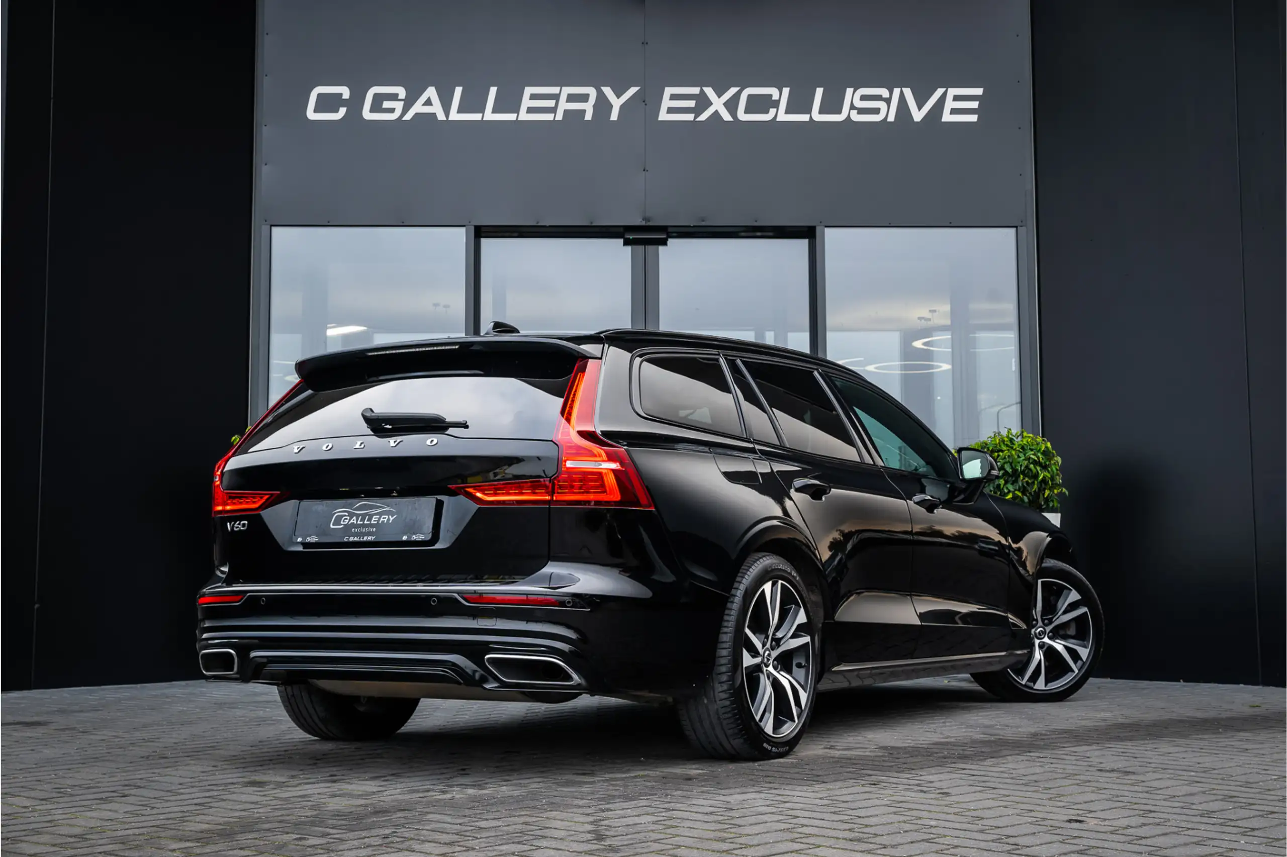 Volvo - V60