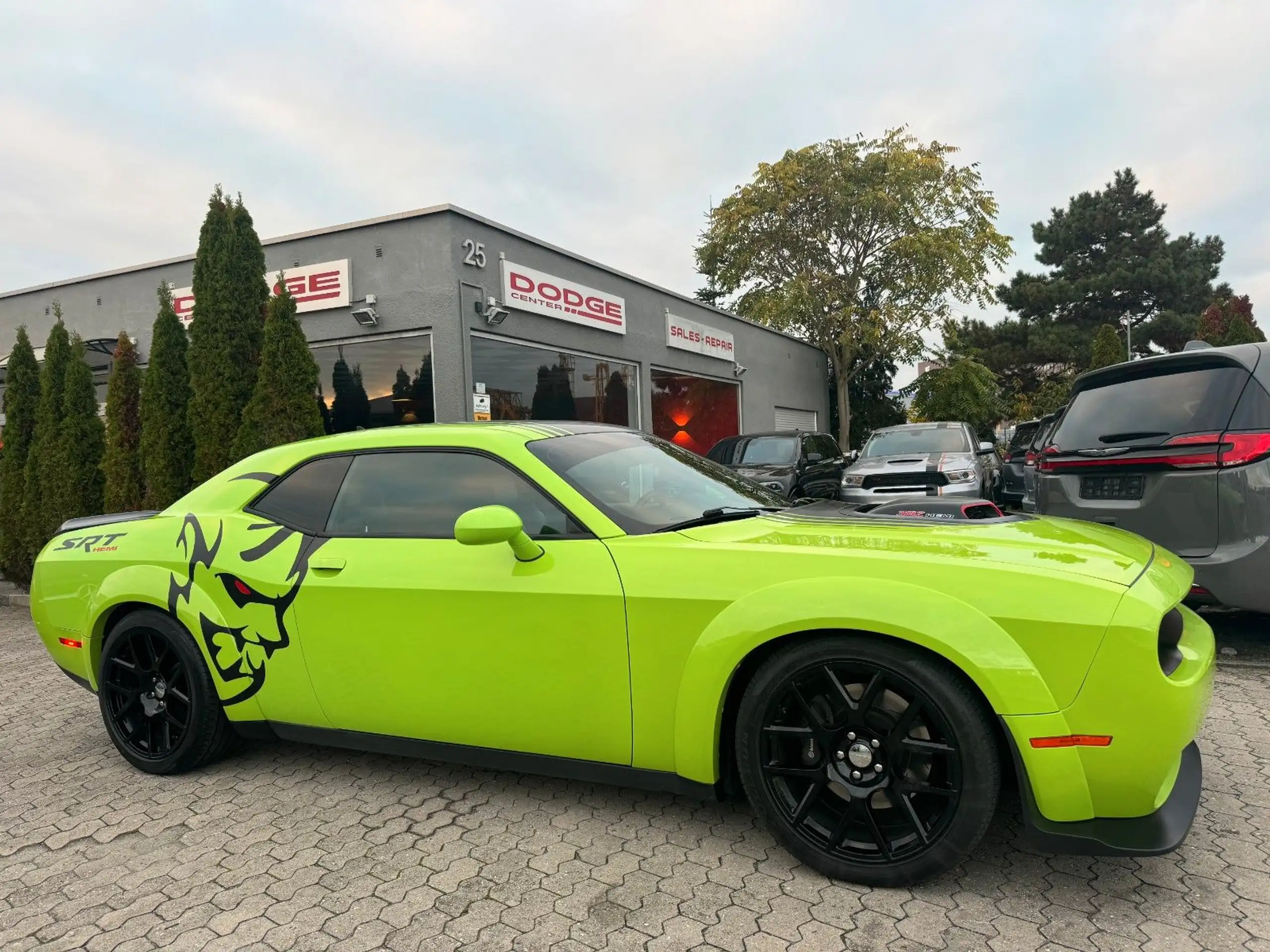 Dodge - Challenger