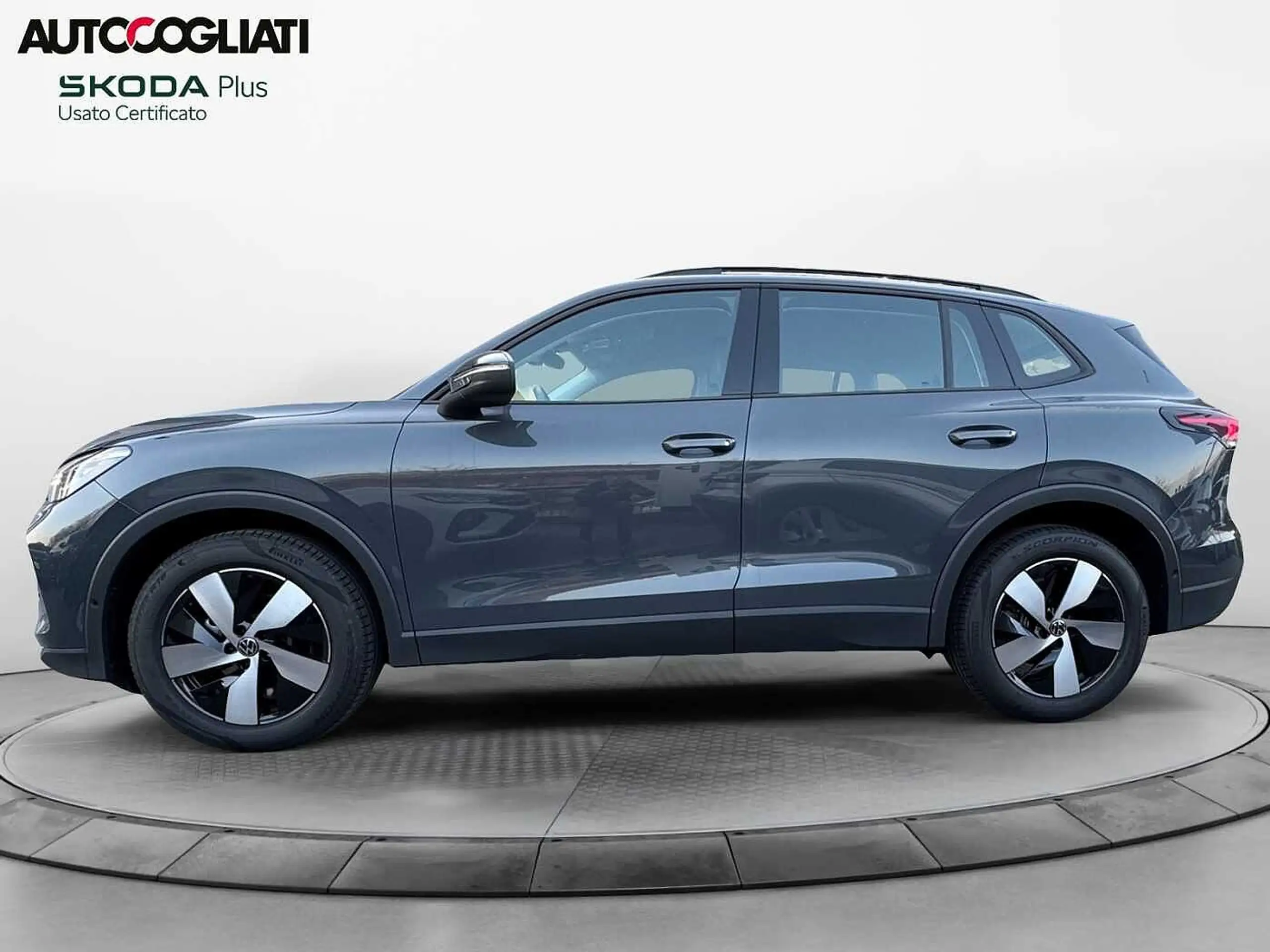 Volkswagen - Tiguan