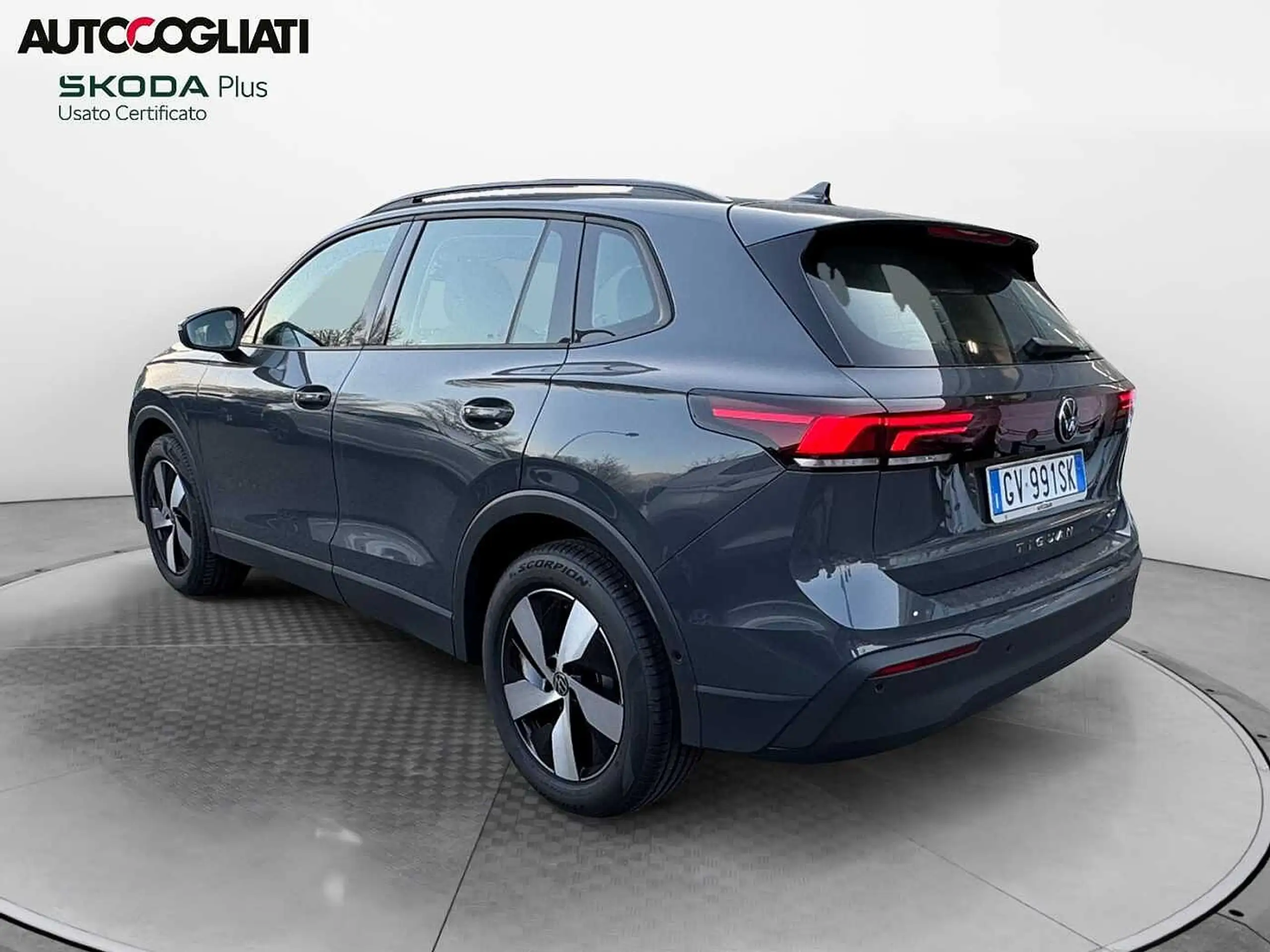 Volkswagen - Tiguan