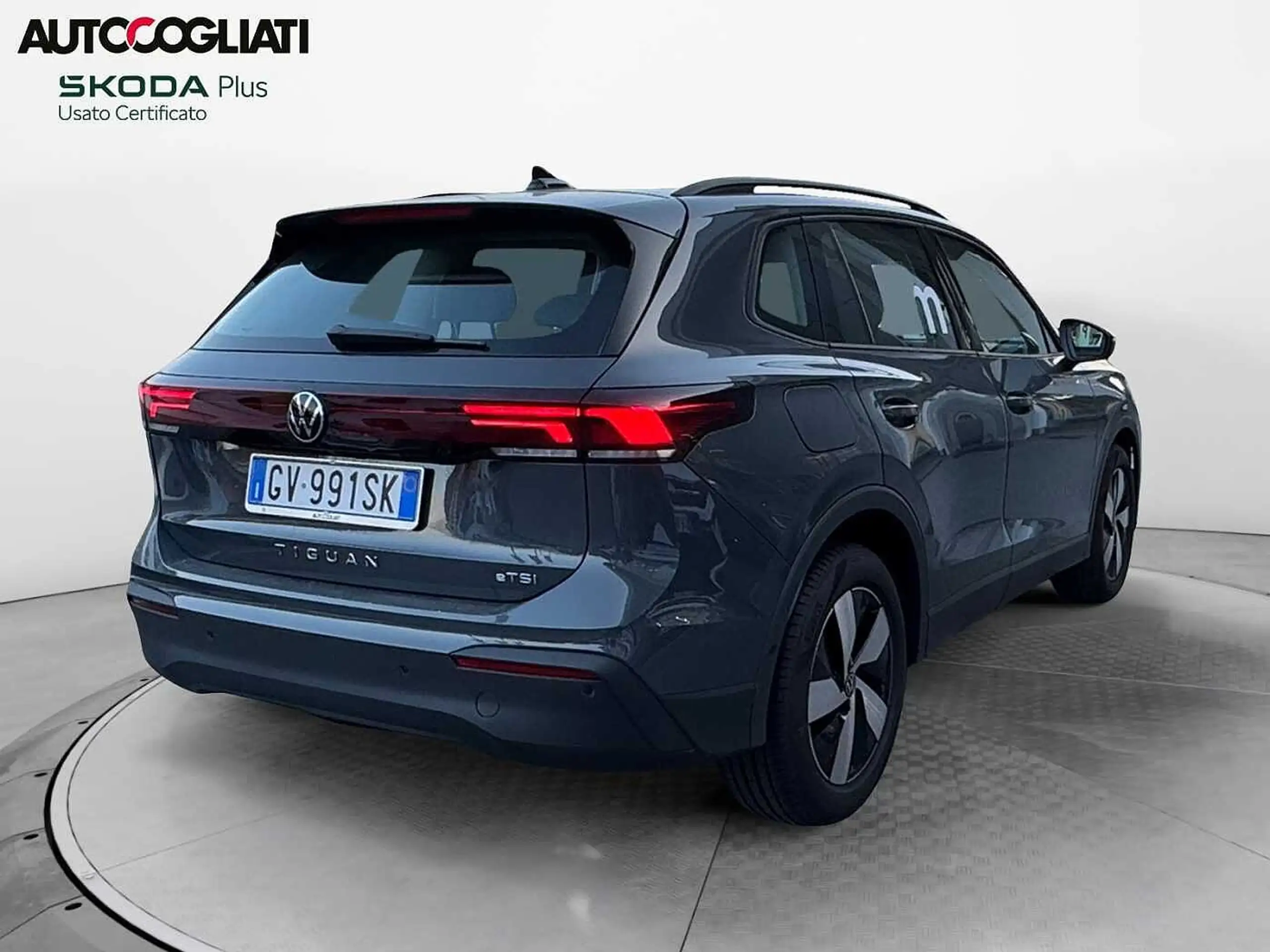 Volkswagen - Tiguan