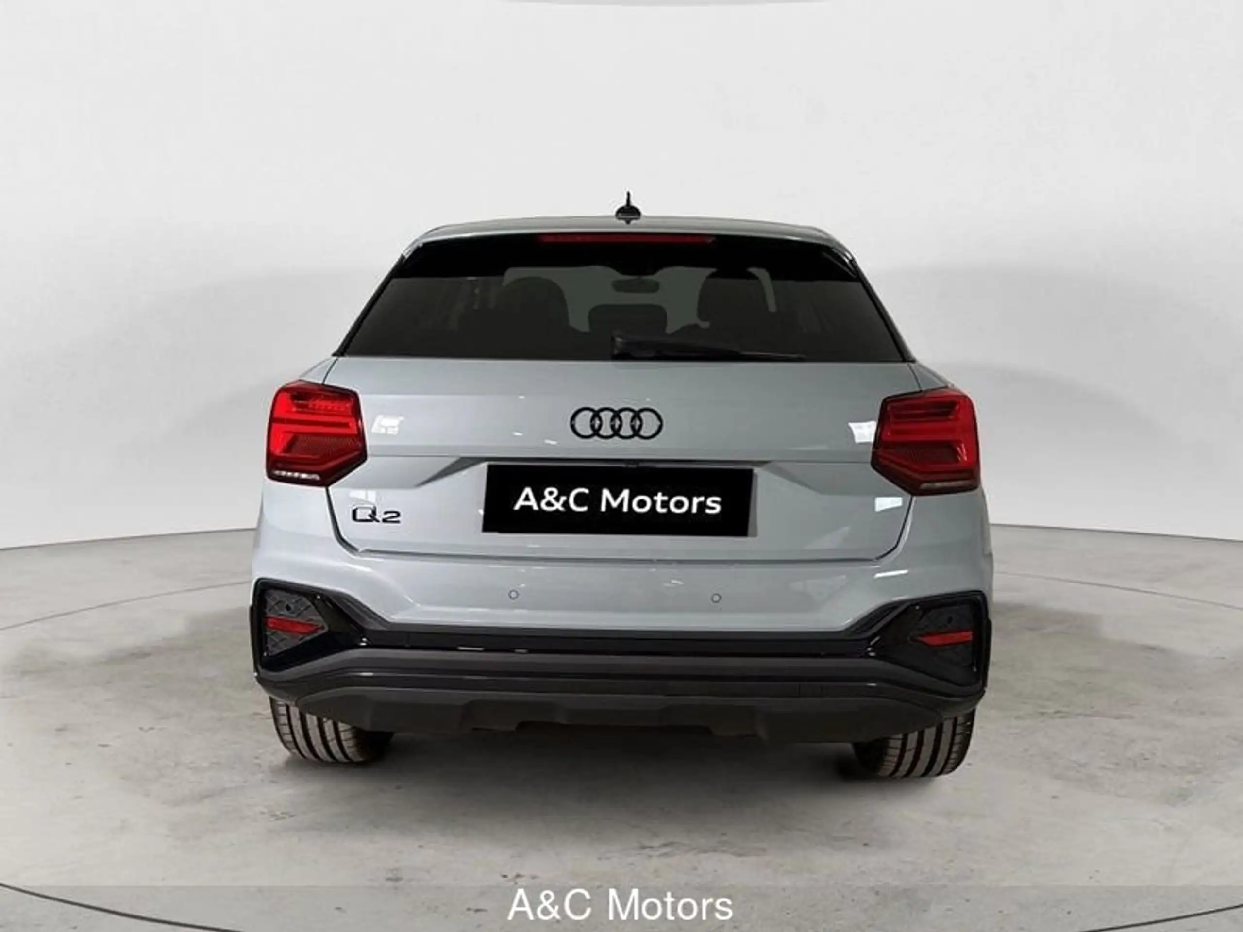 Audi - Q2