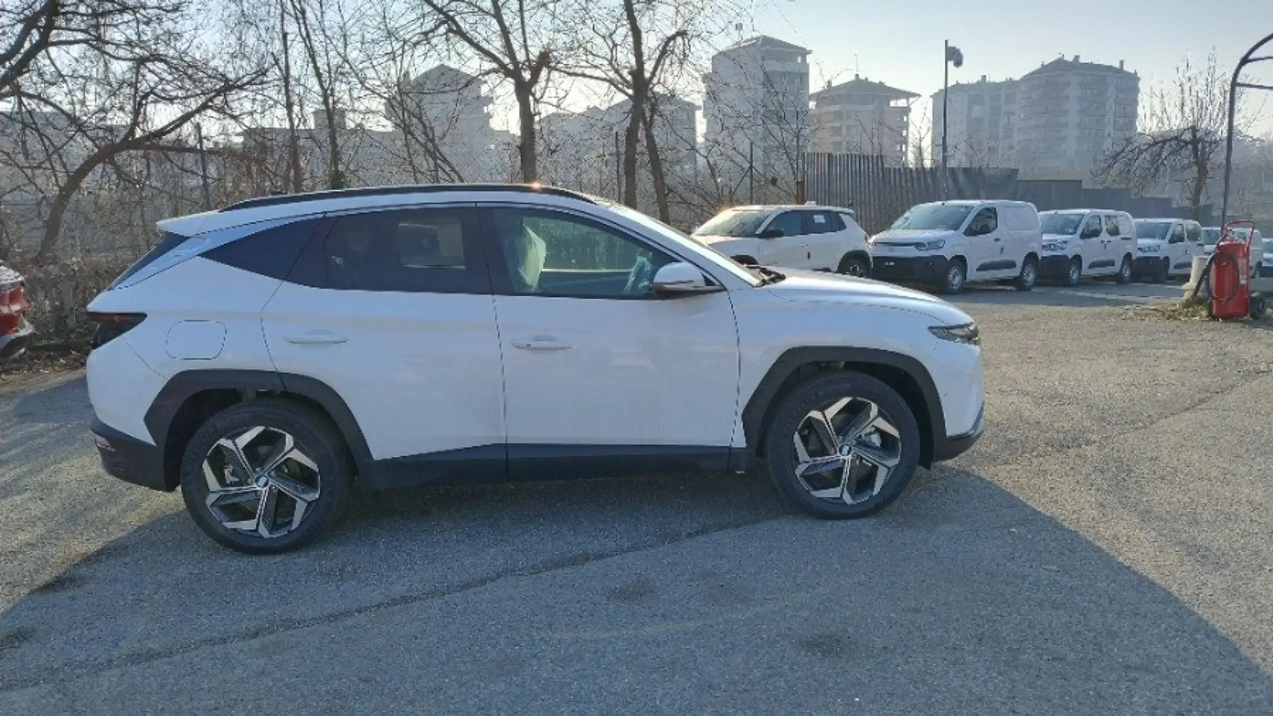 Hyundai - TUCSON