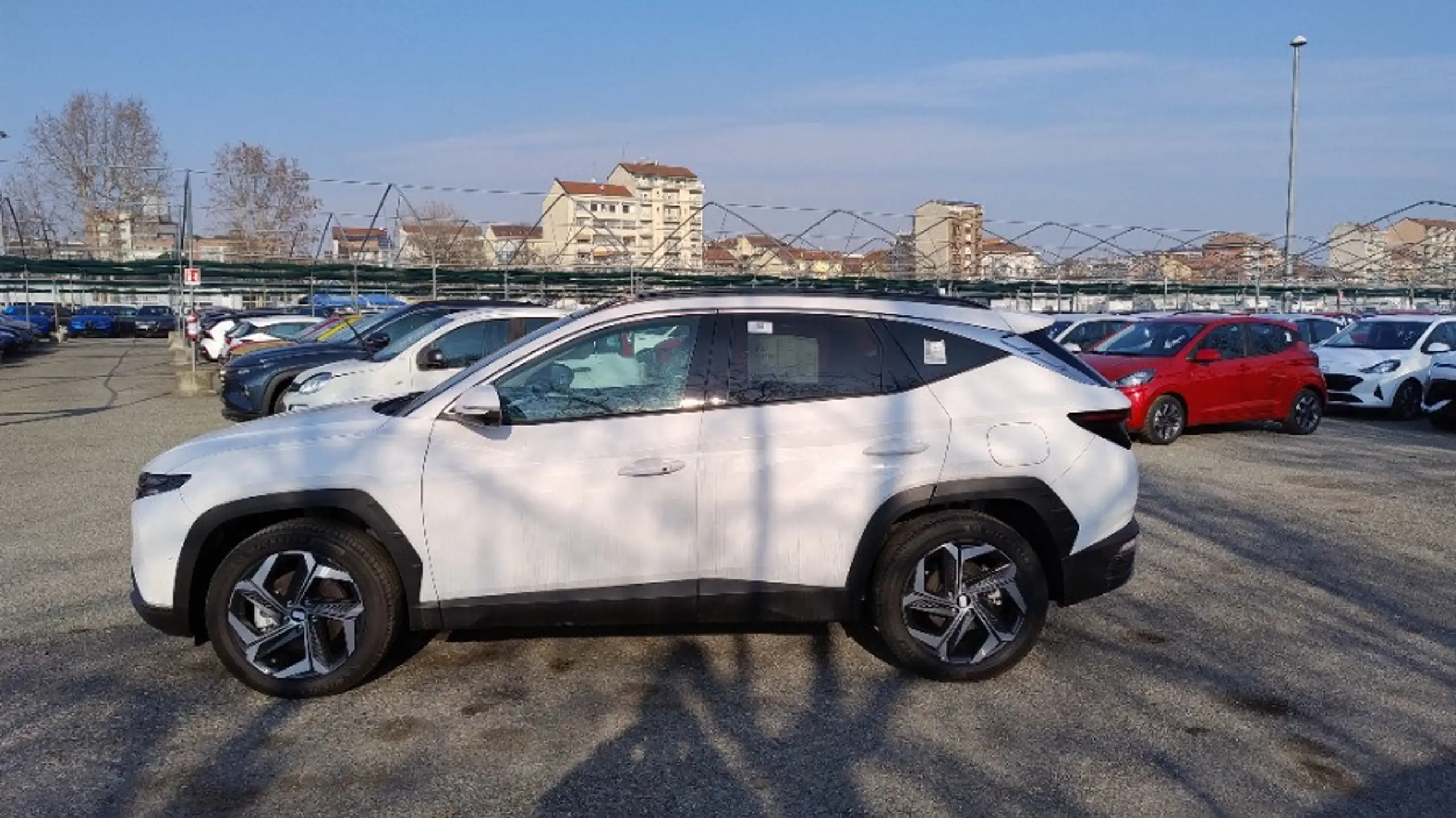 Hyundai - TUCSON