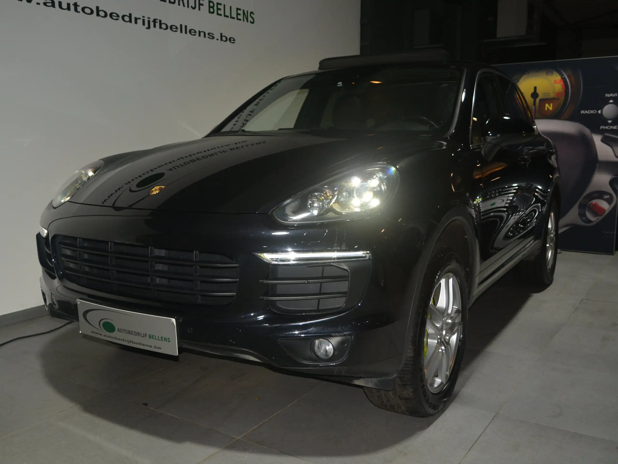 Porsche - Cayenne