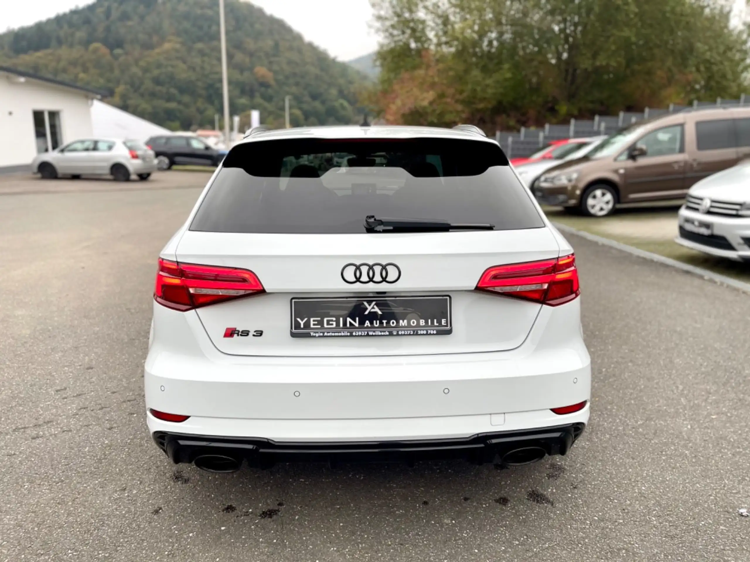 Audi - RS3