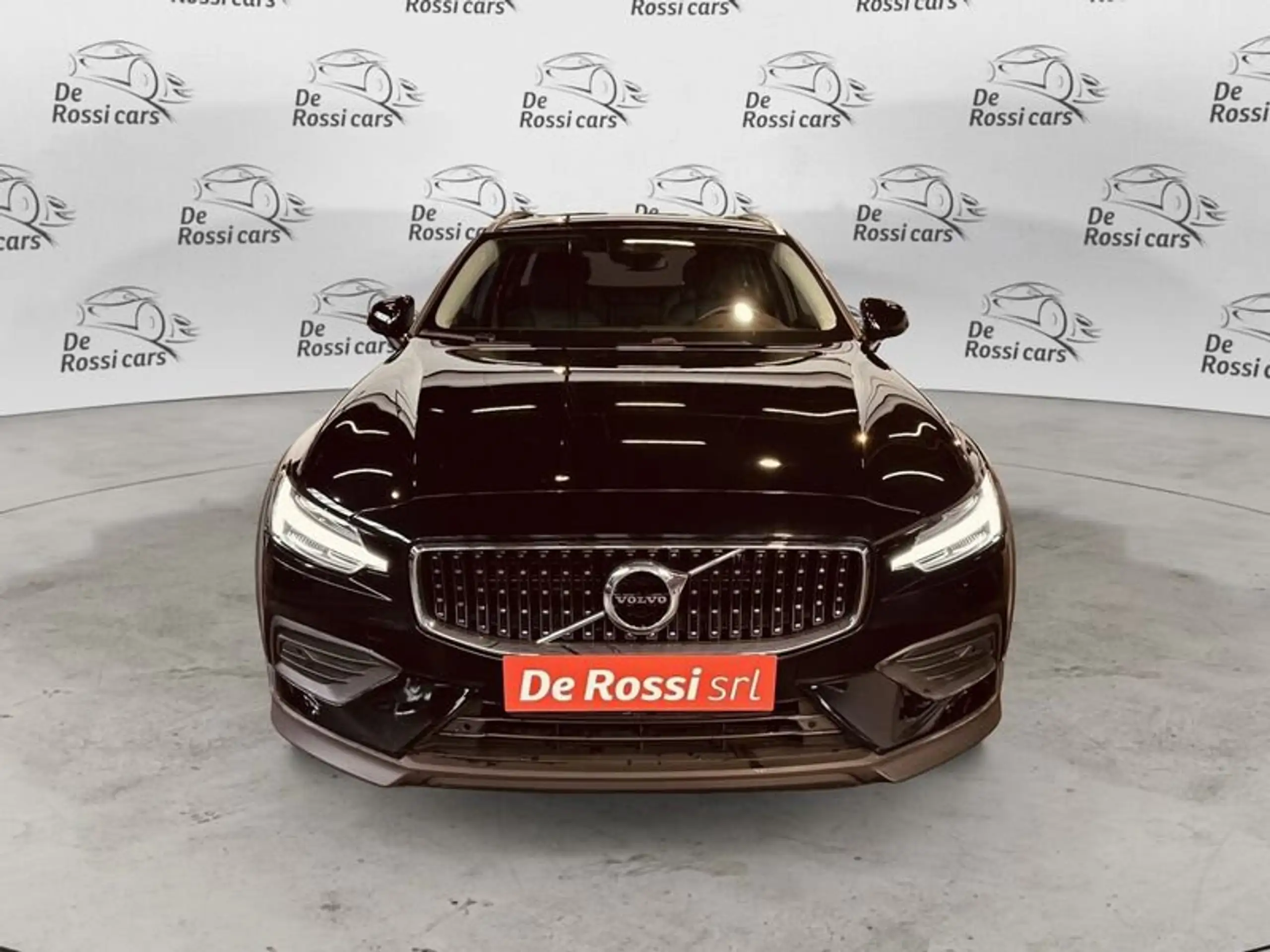 Volvo - V60 Cross Country