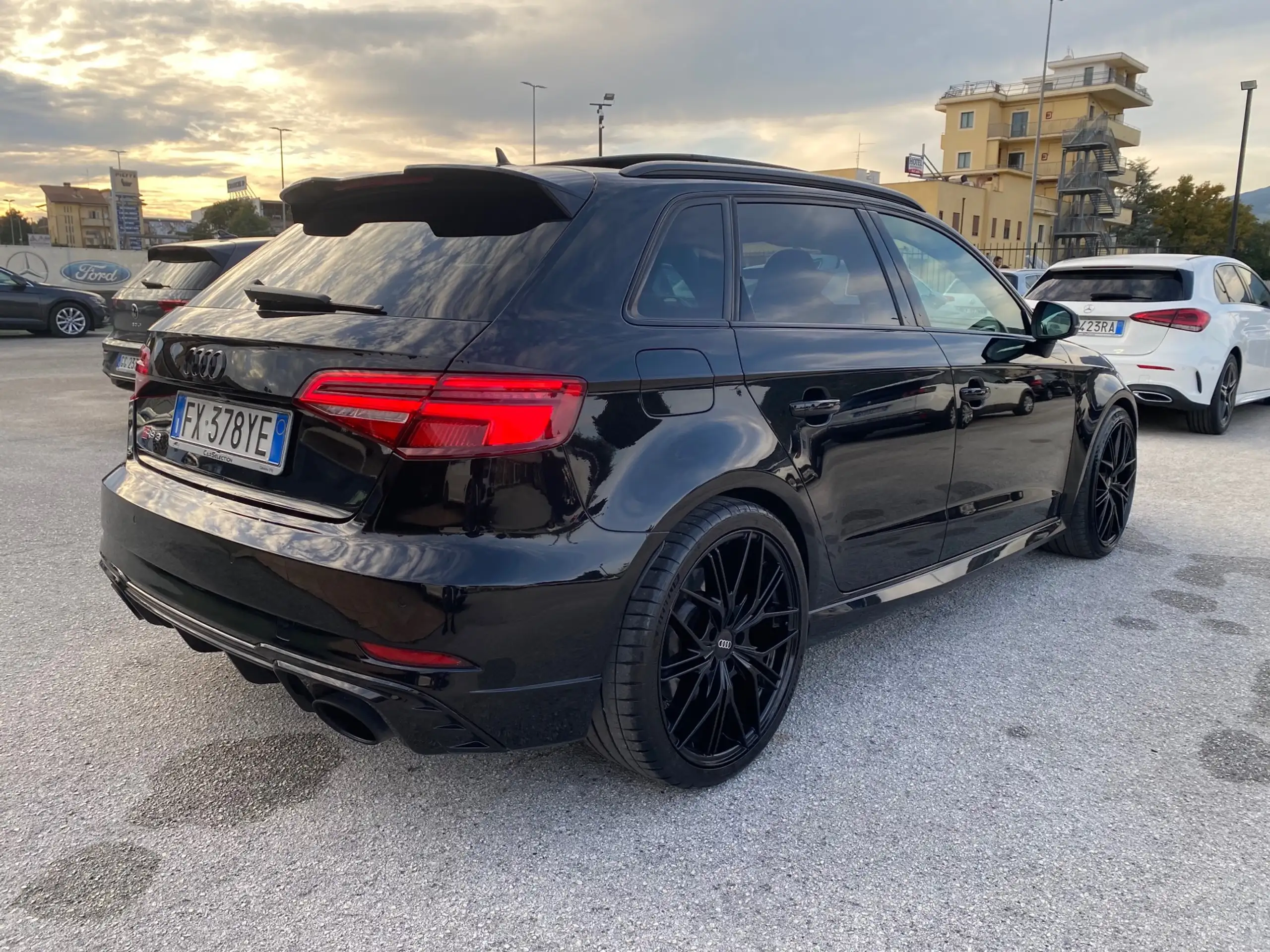 Audi - RS3