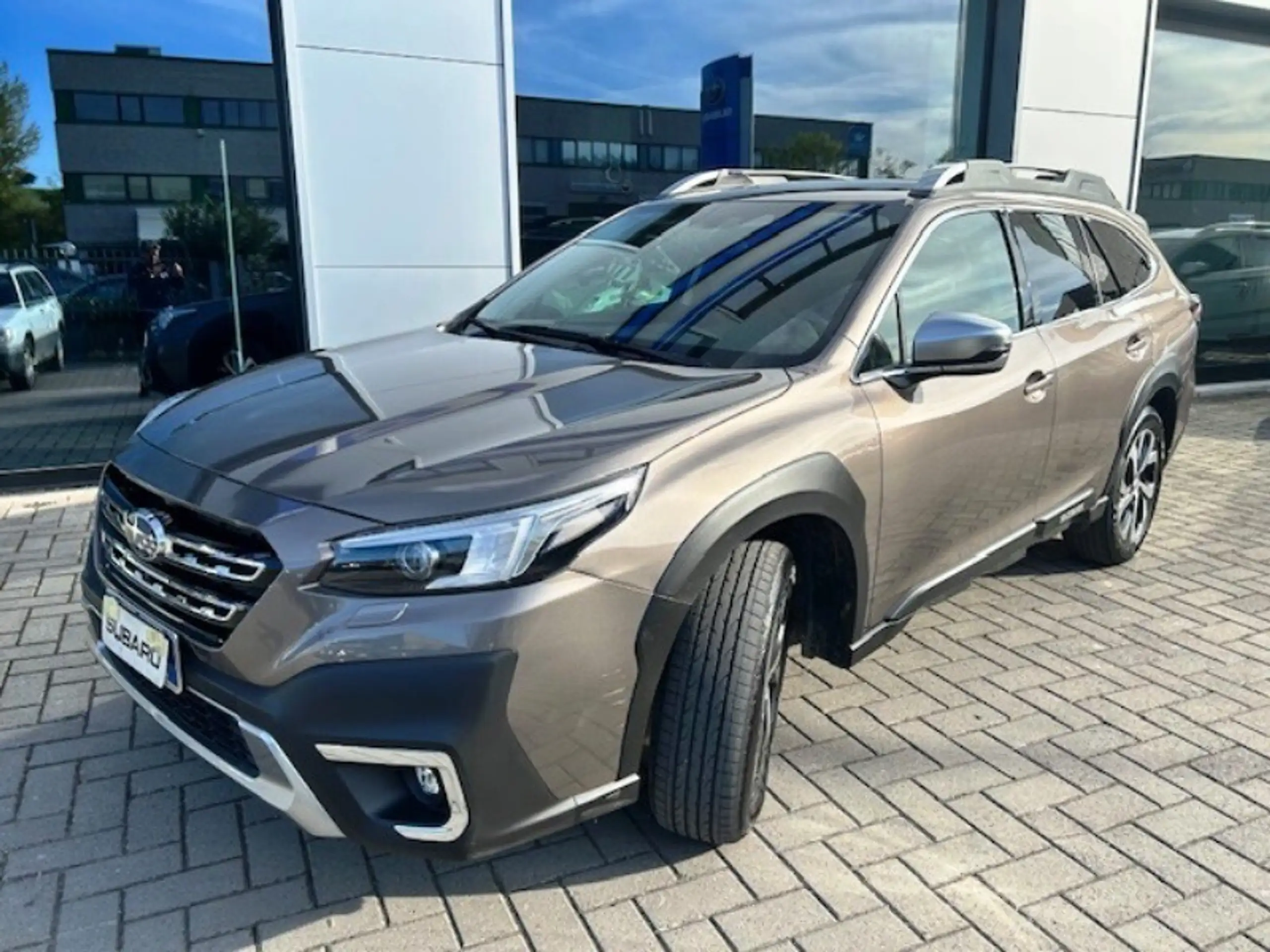 Subaru OUTBACK 2022