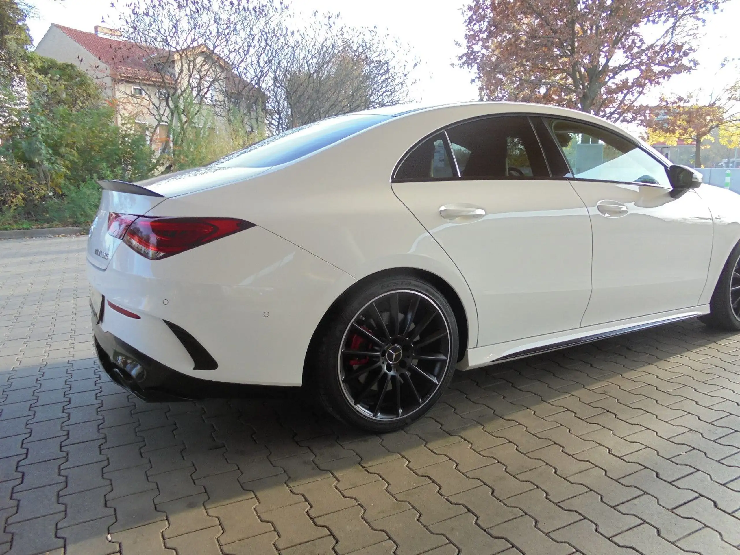 Mercedes-Benz - CLA 35 AMG