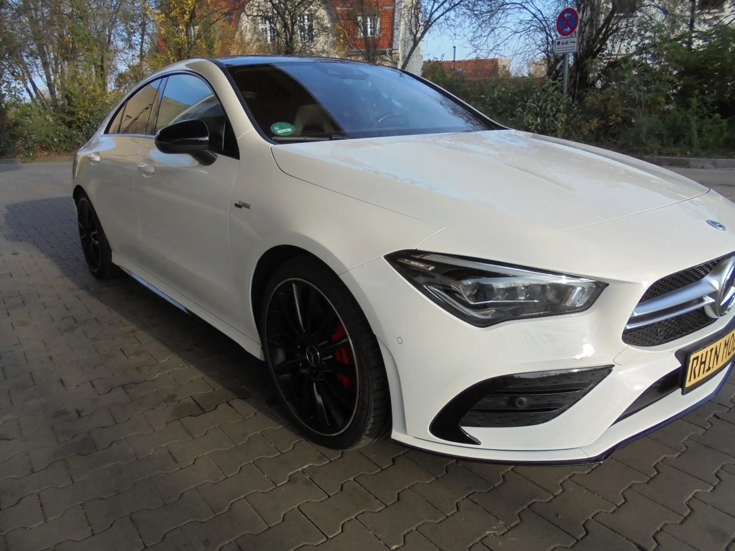 Mercedes-Benz - CLA 35 AMG