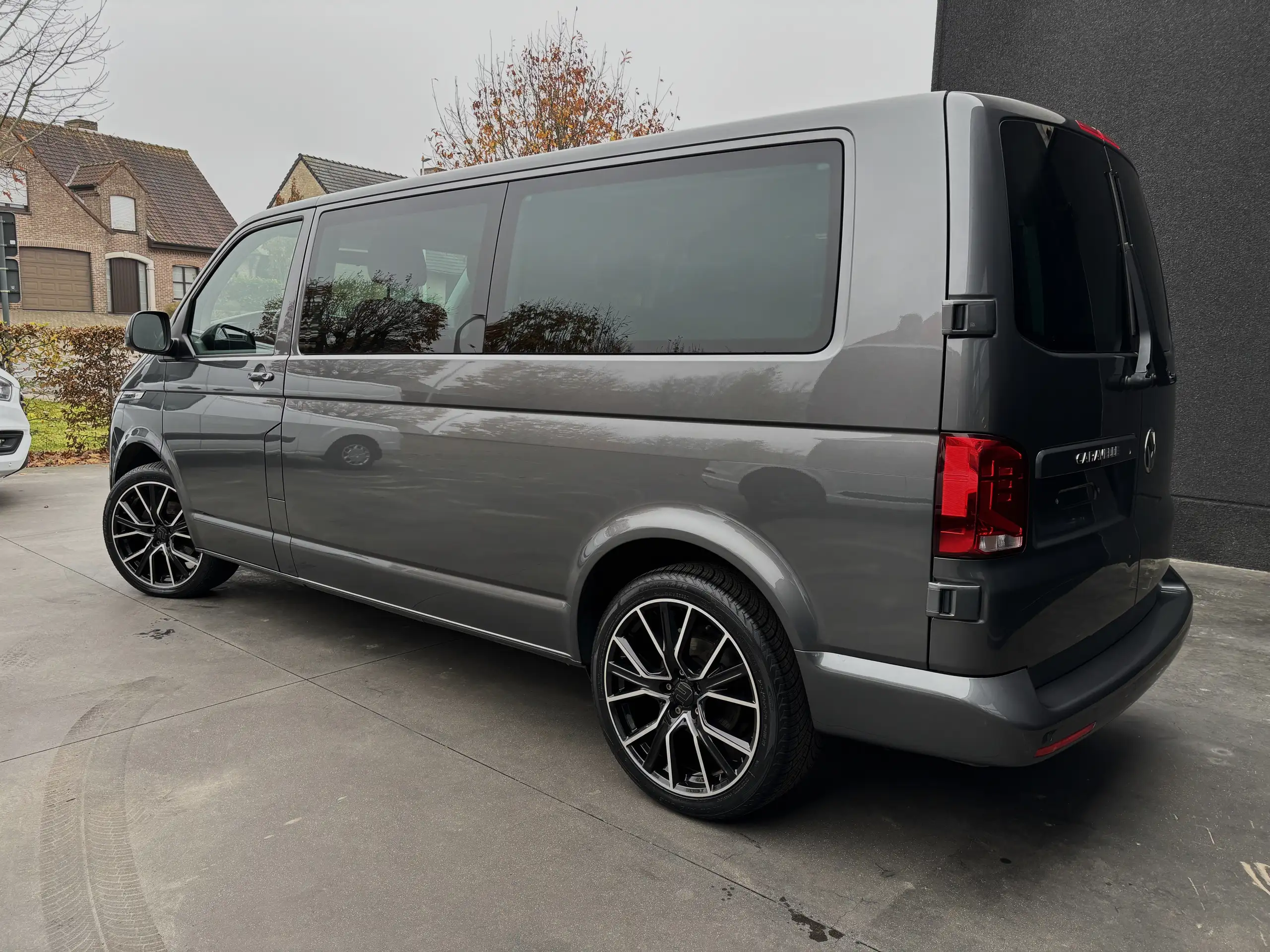 Volkswagen - T6.1 Caravelle