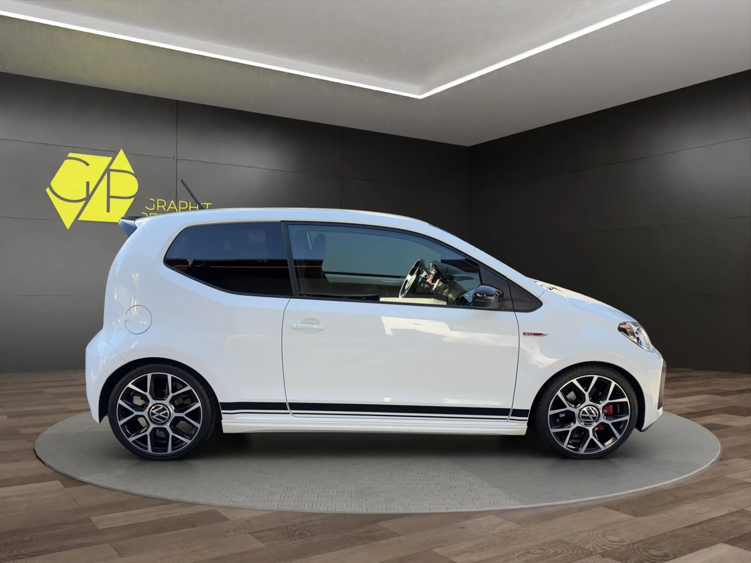 Volkswagen - up!