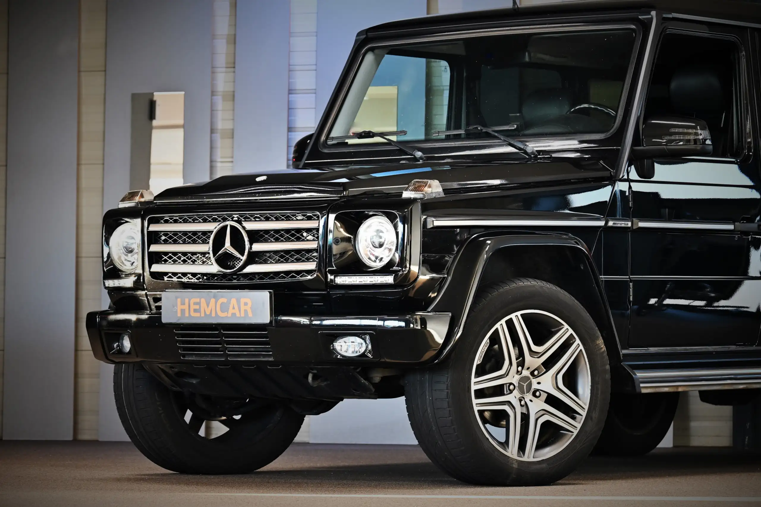 Mercedes-Benz - G 270