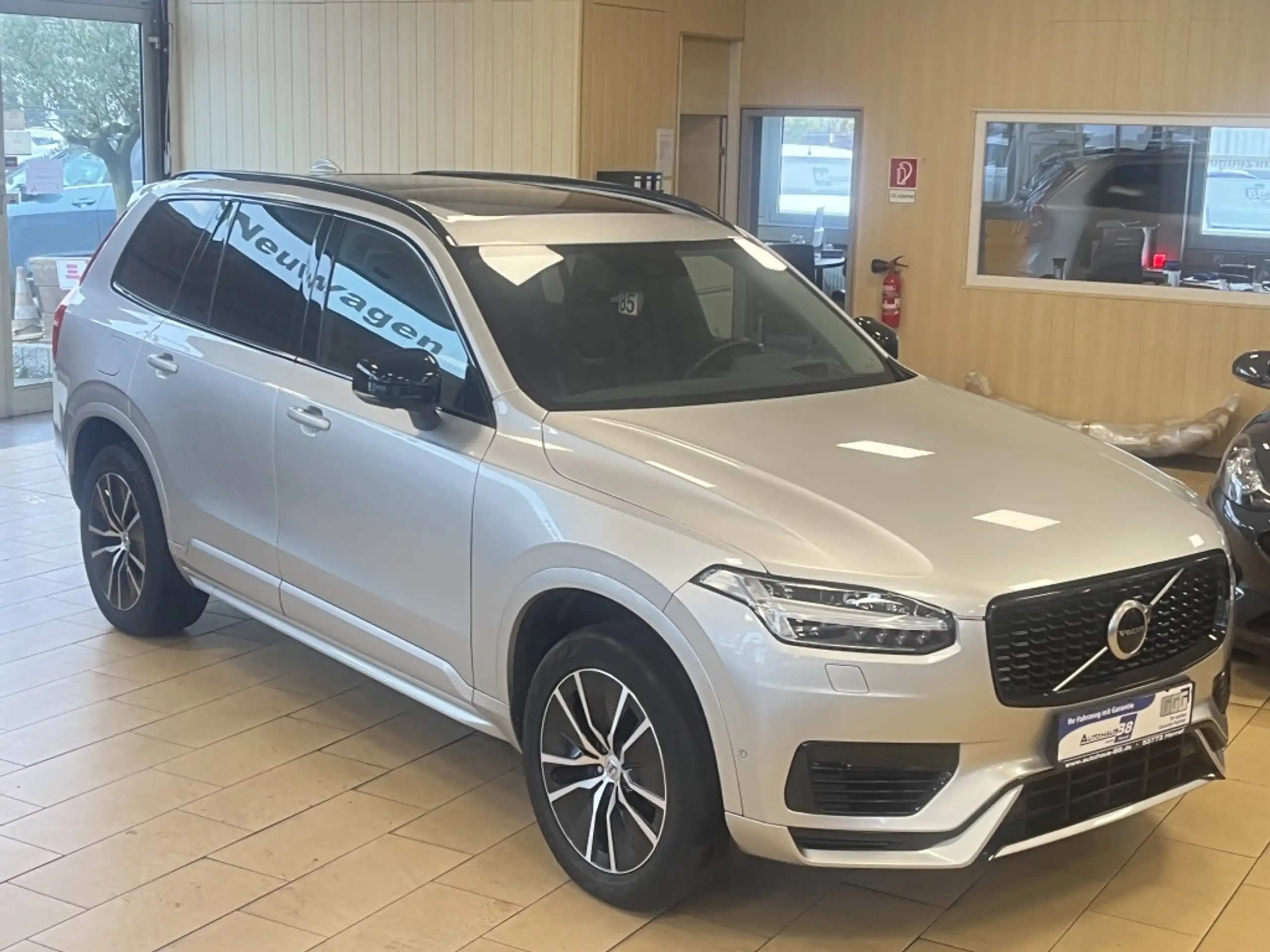 Volvo - XC90