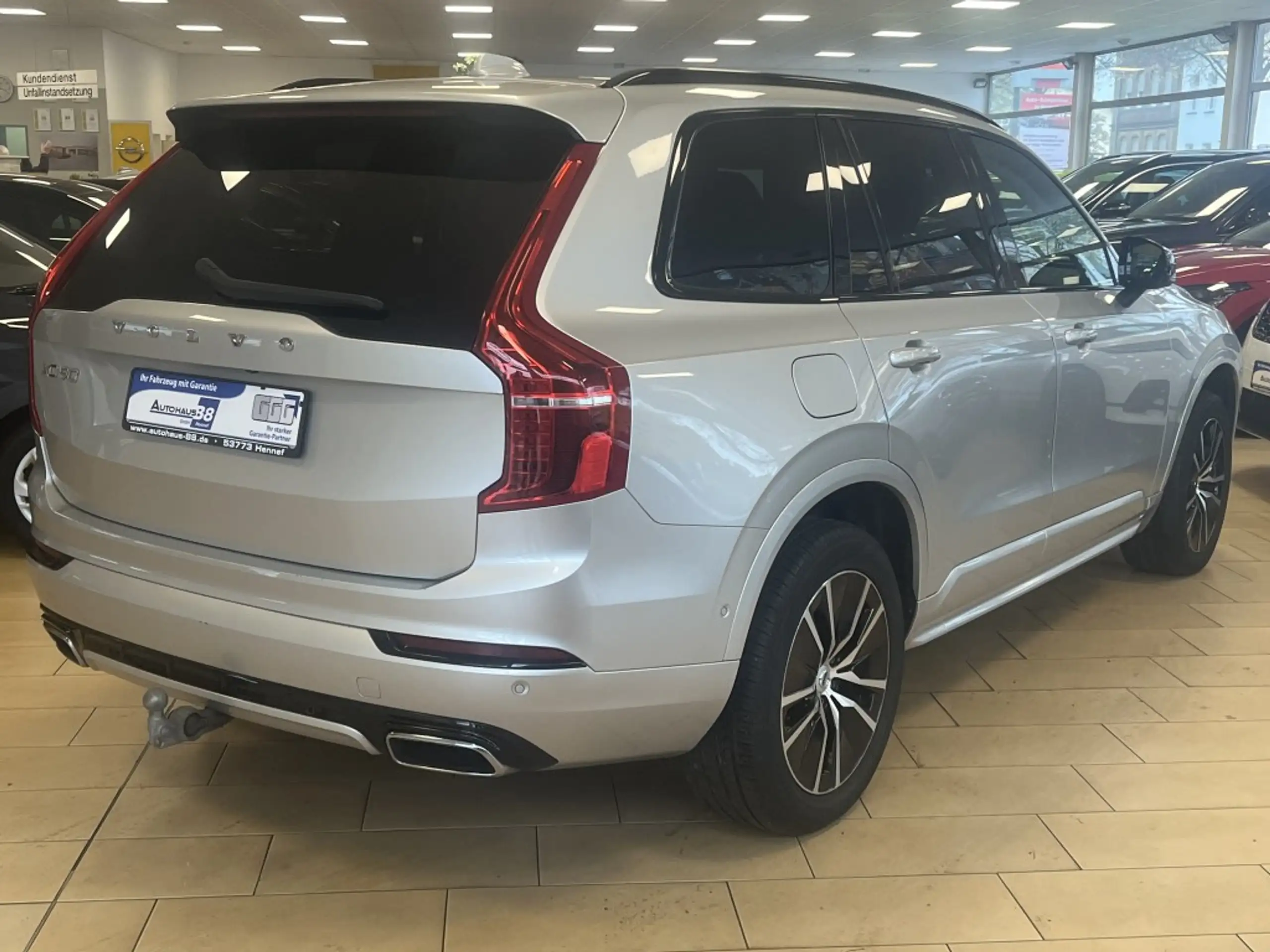 Volvo - XC90