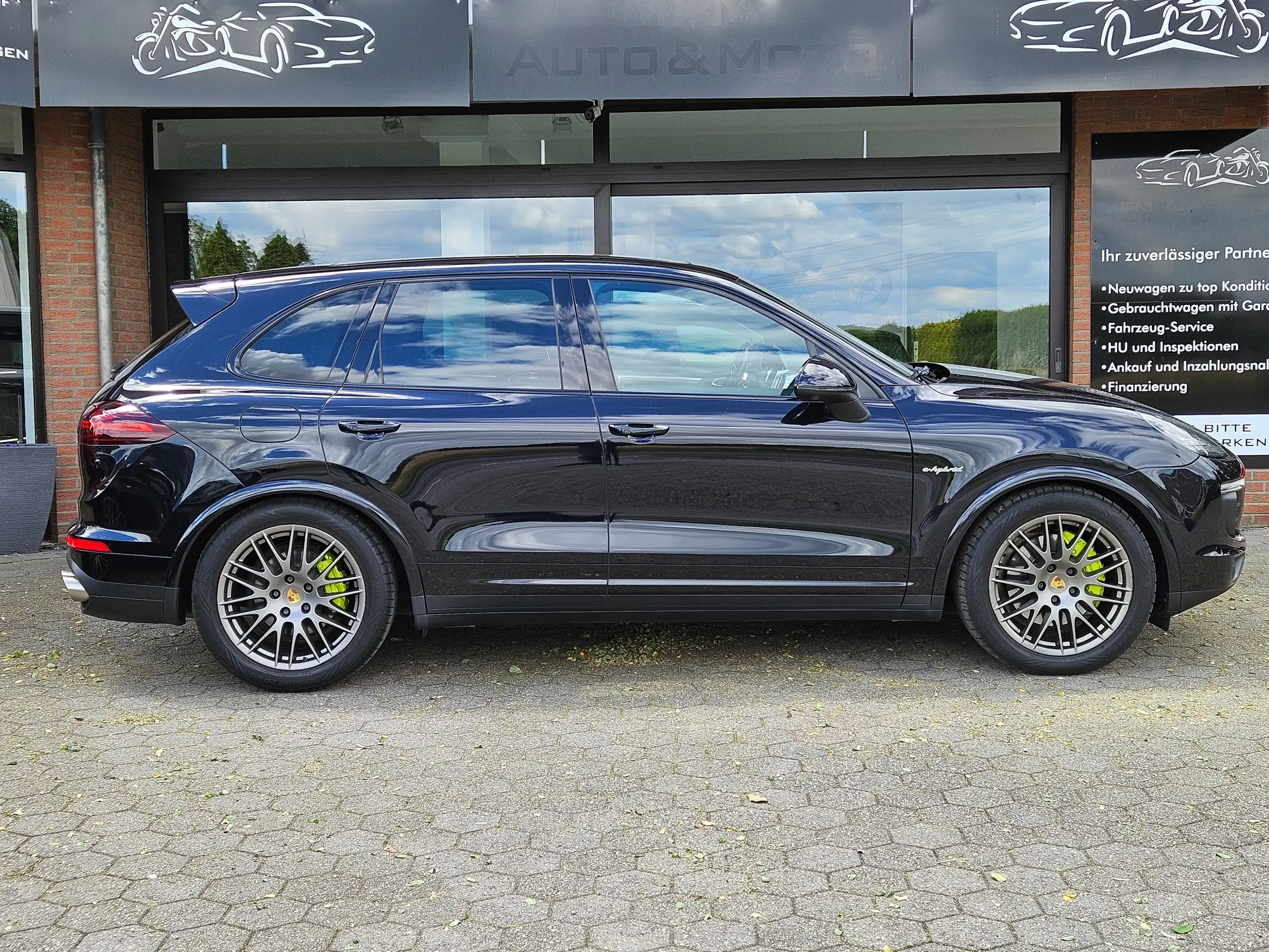 Porsche - Cayenne