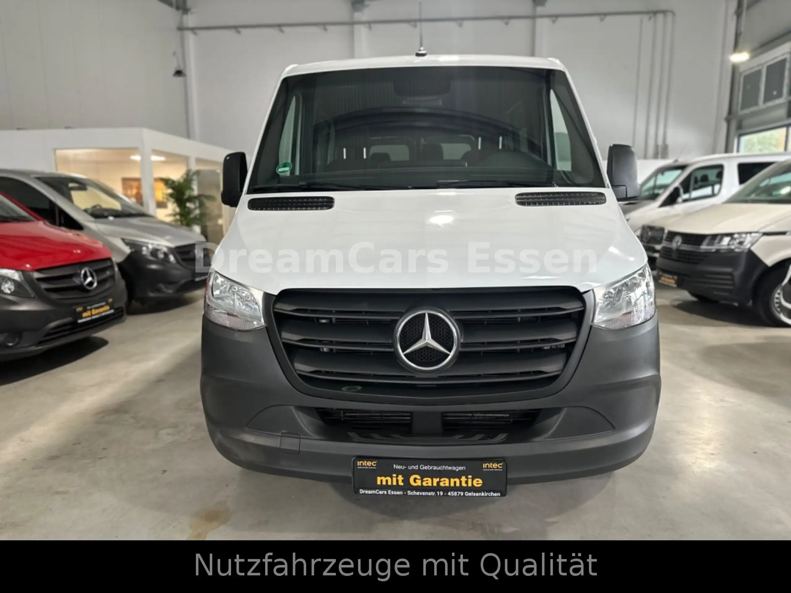 Mercedes-Benz - Sprinter