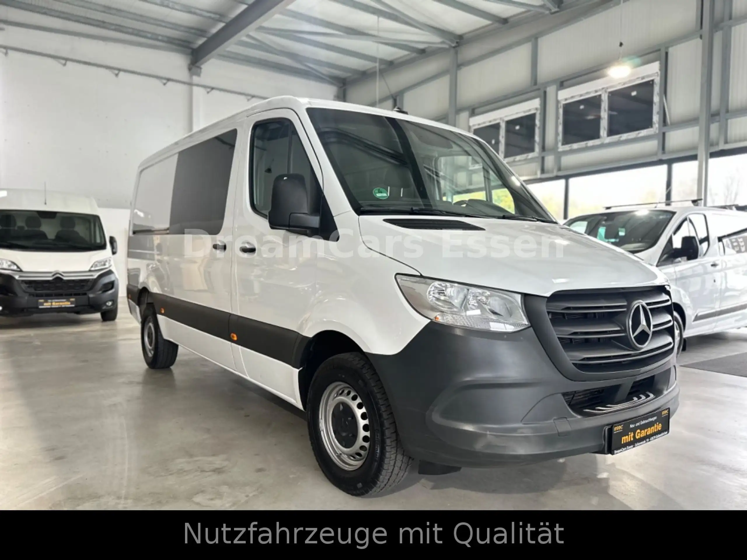 Mercedes-Benz - Sprinter