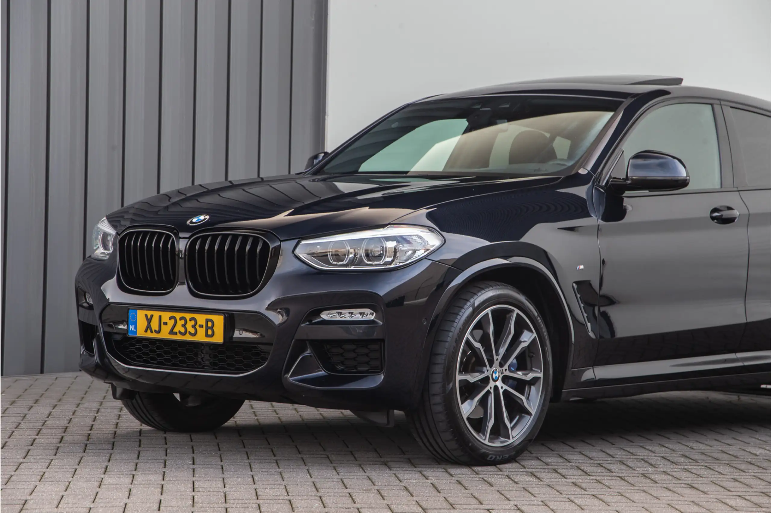 BMW - X4