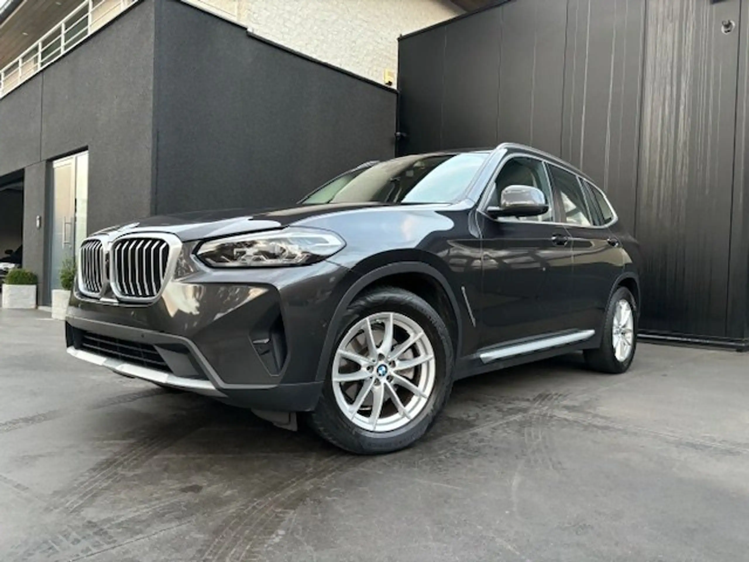 BMW - X3