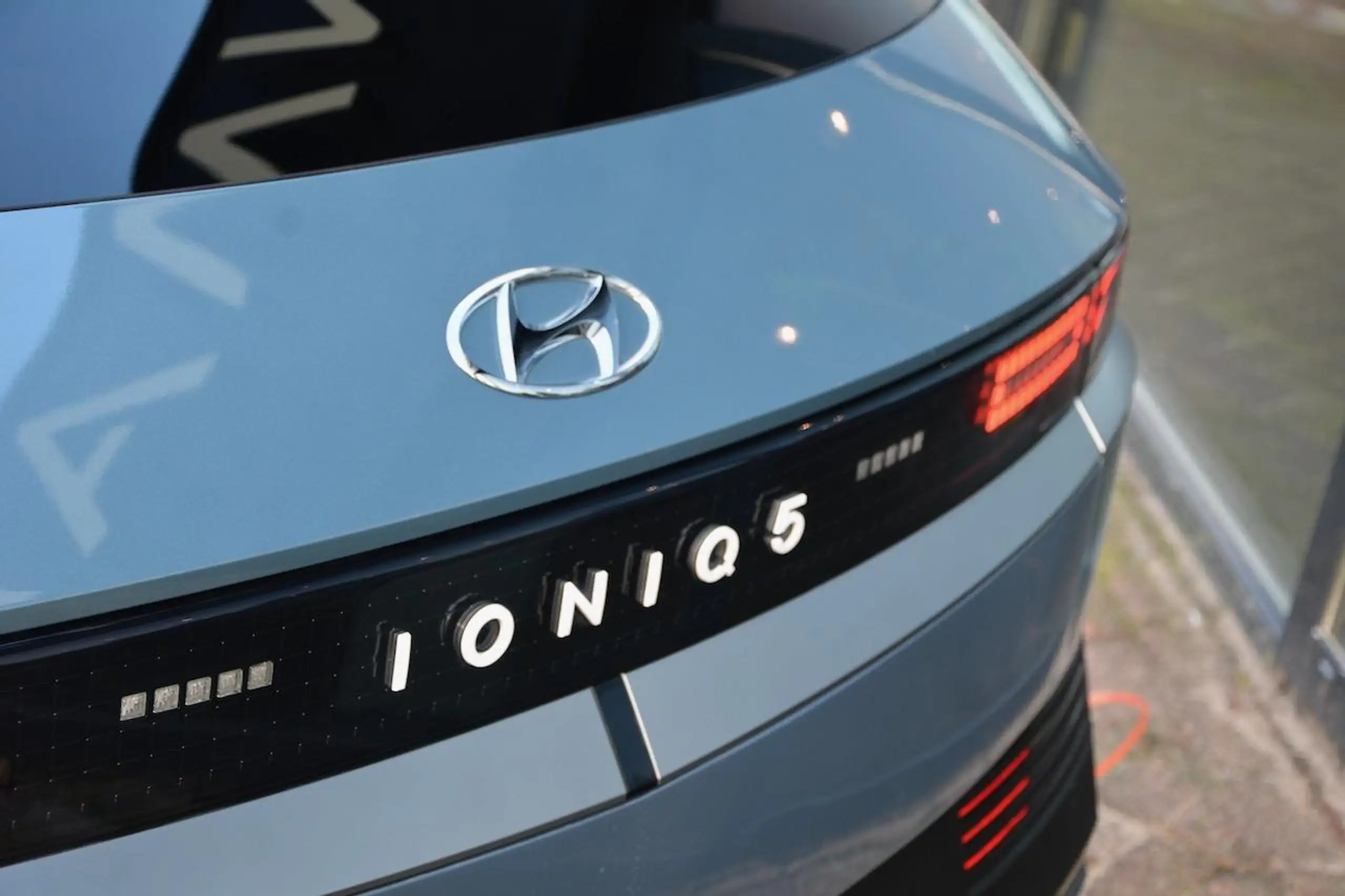 Hyundai - IONIQ 5