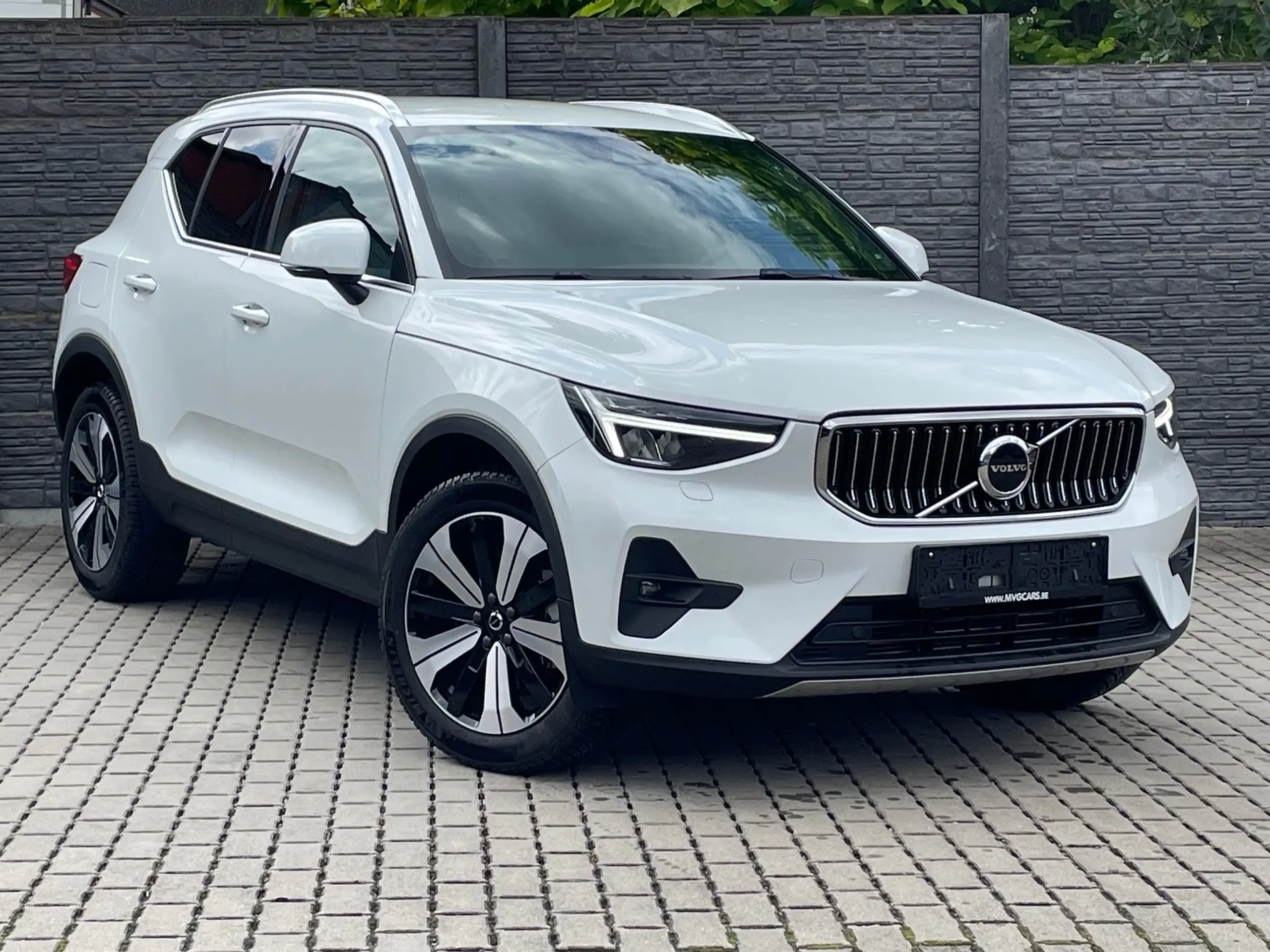 Volvo - XC40