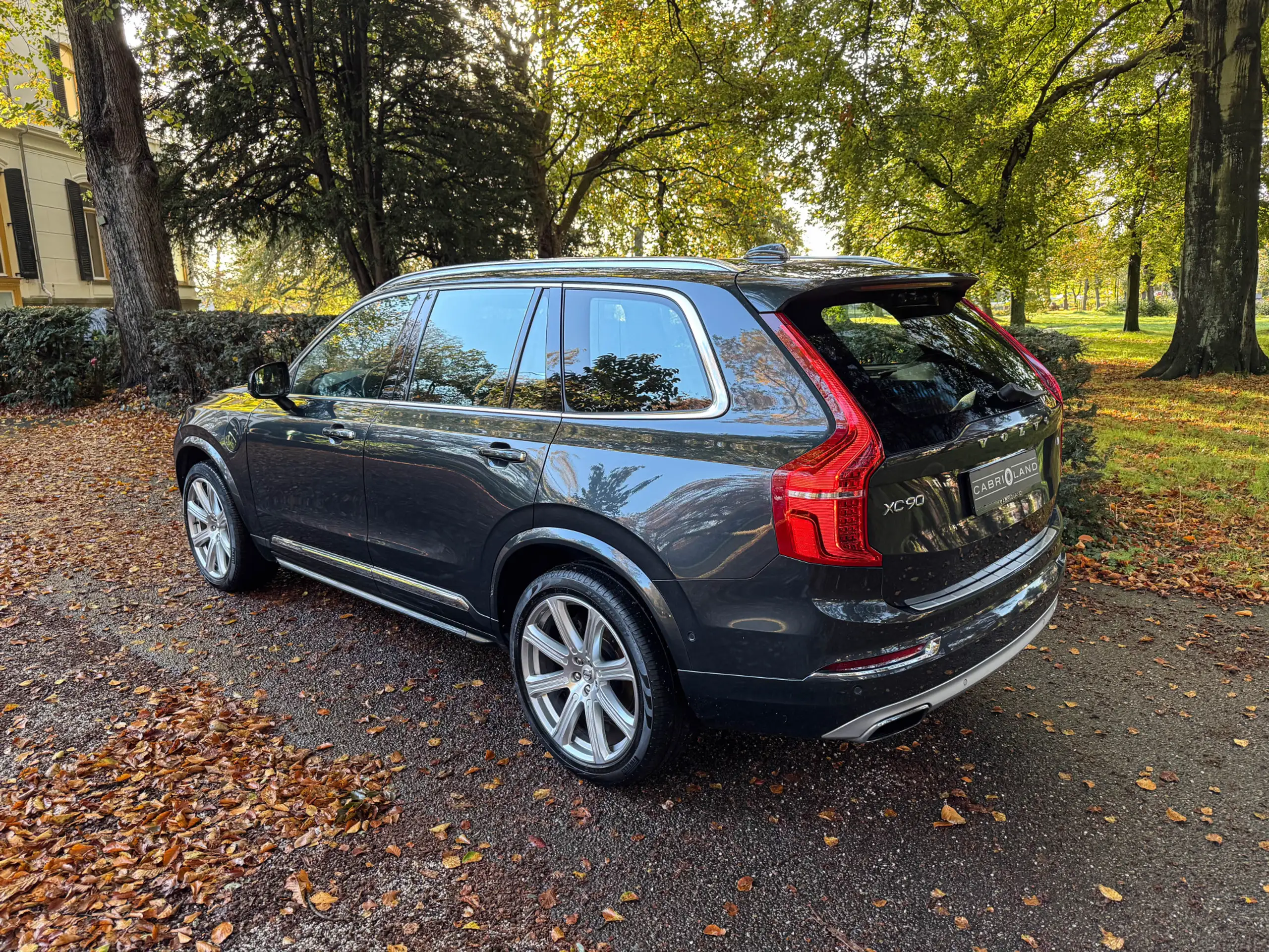 Volvo - XC90