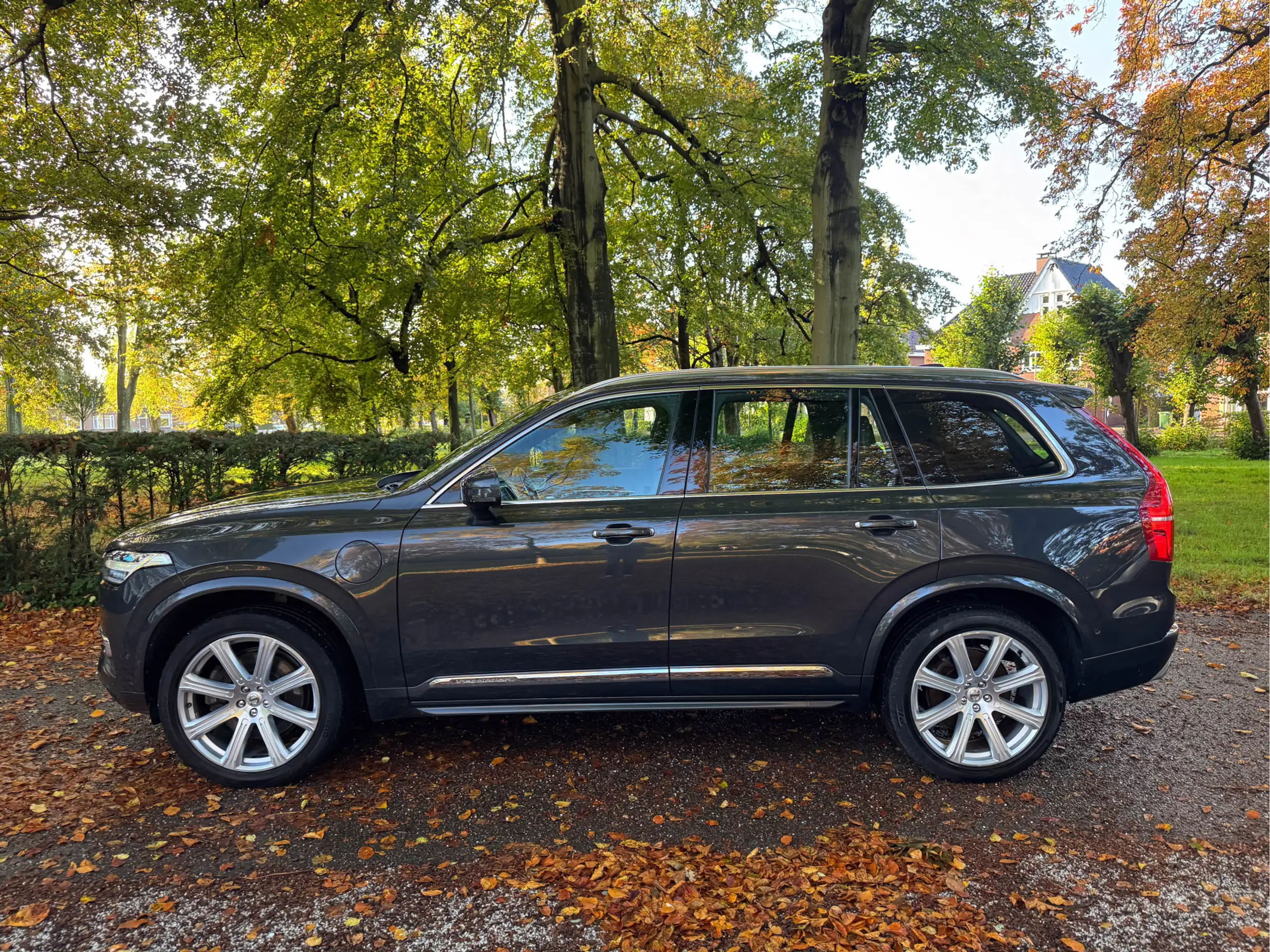 Volvo - XC90