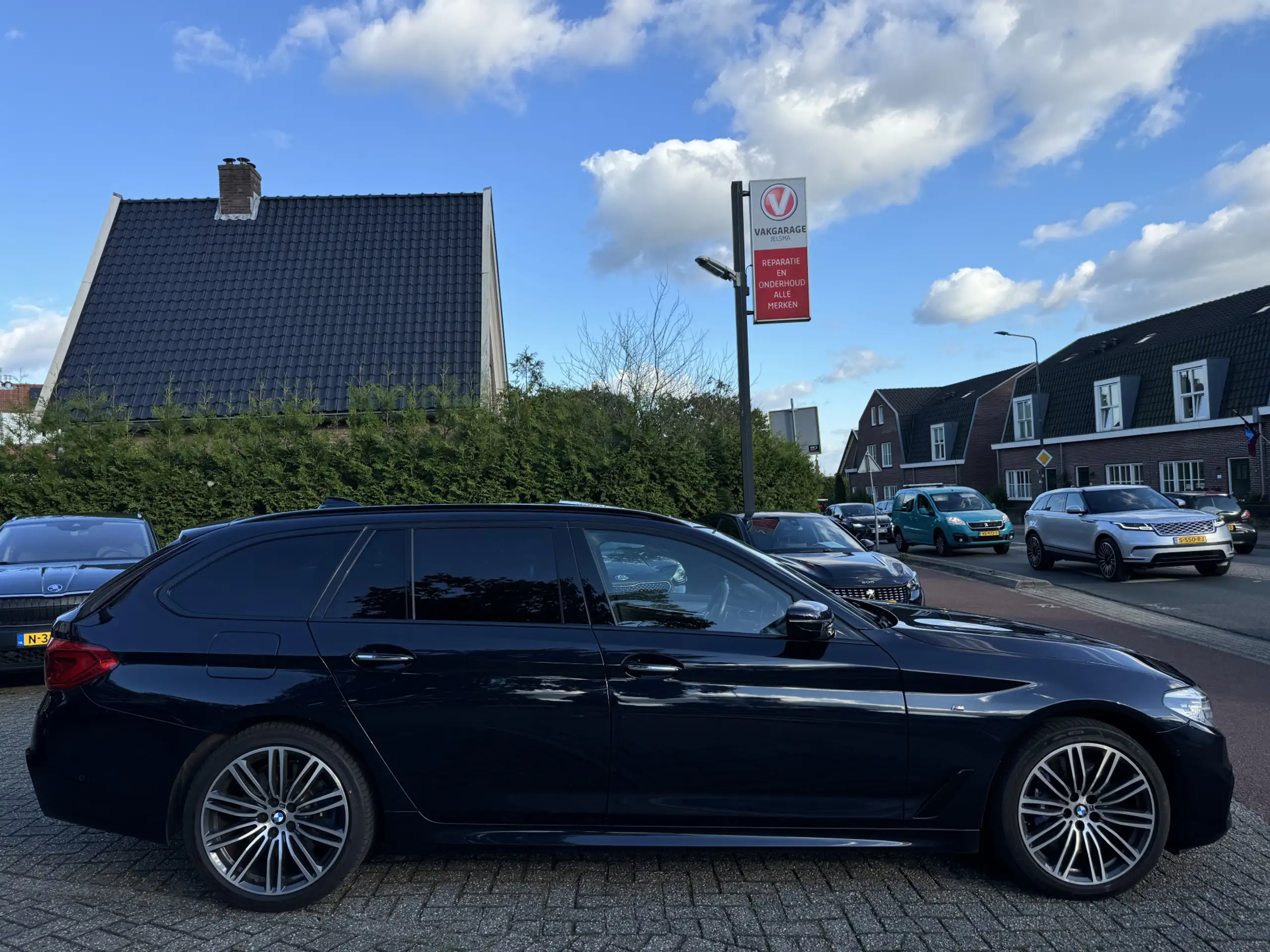 BMW - 540