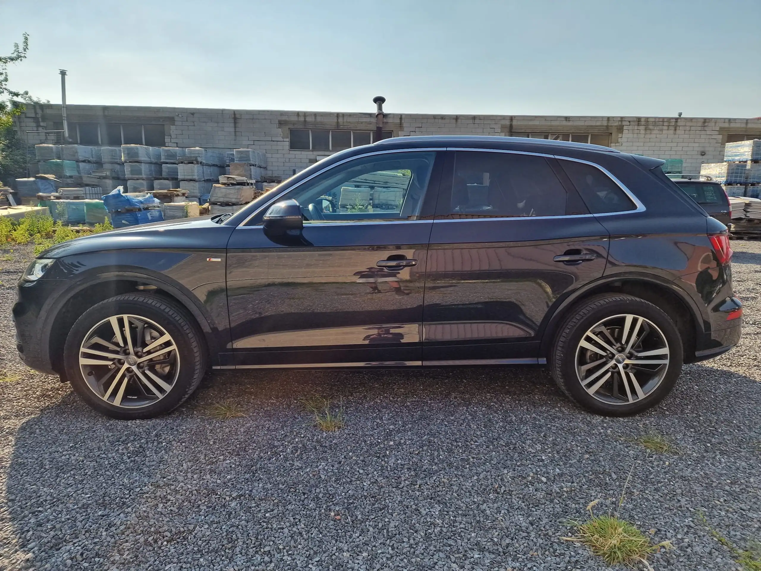 Audi - Q5