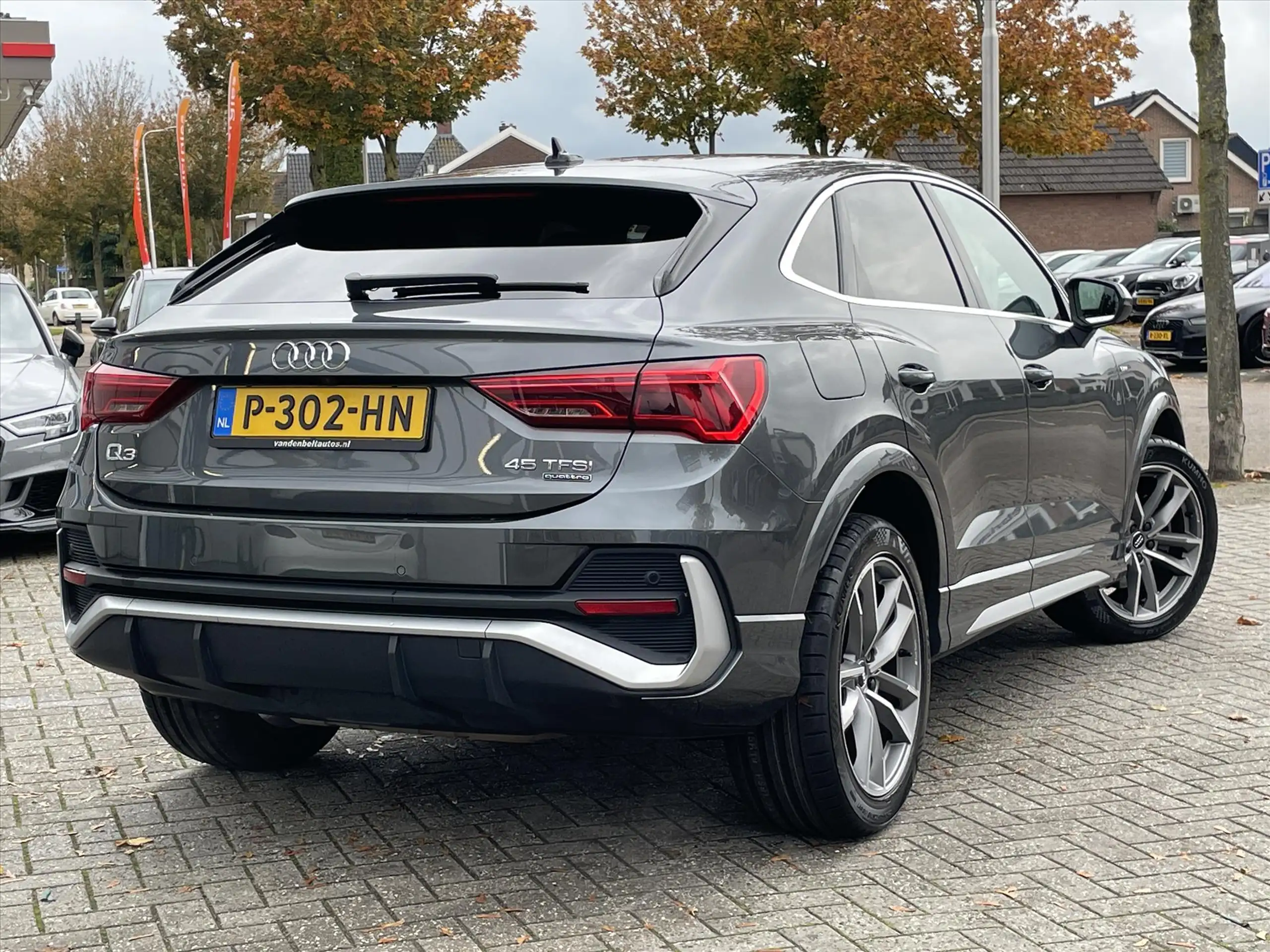 Audi - Q3