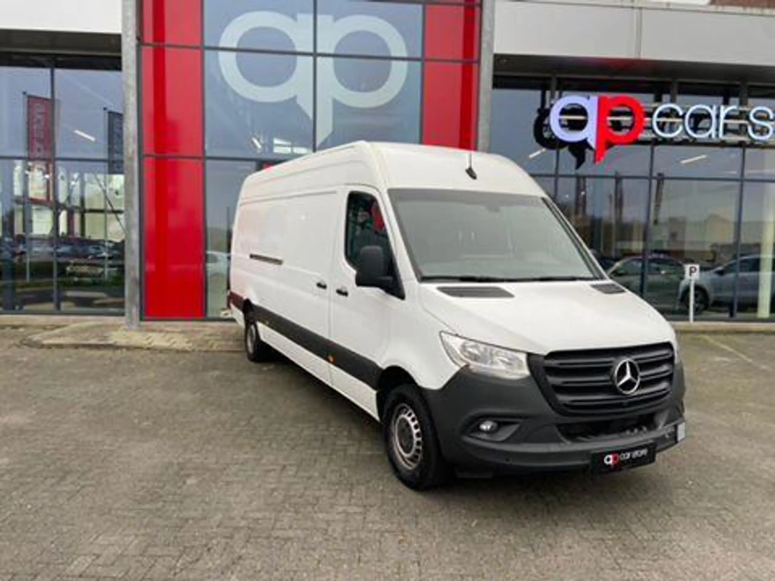 Mercedes-Benz - Sprinter