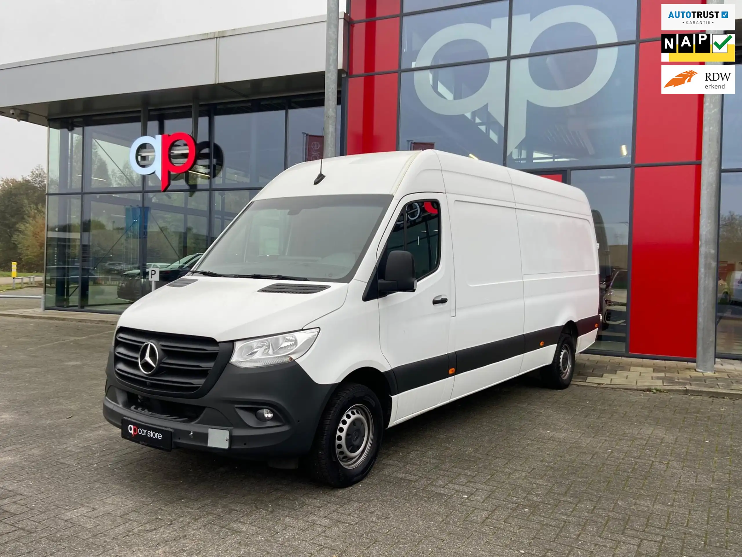 Mercedes-Benz - Sprinter