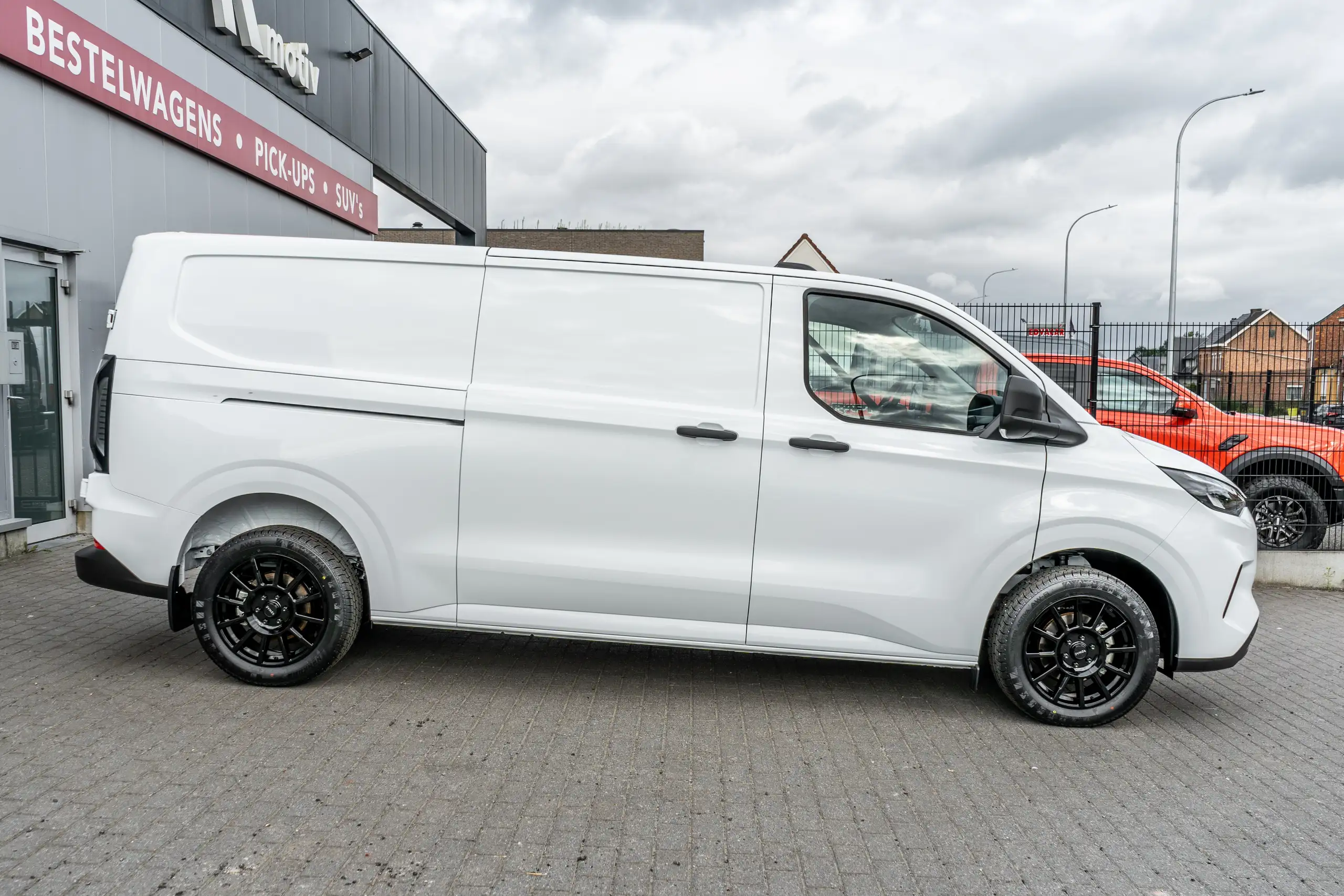 Ford - Transit Custom