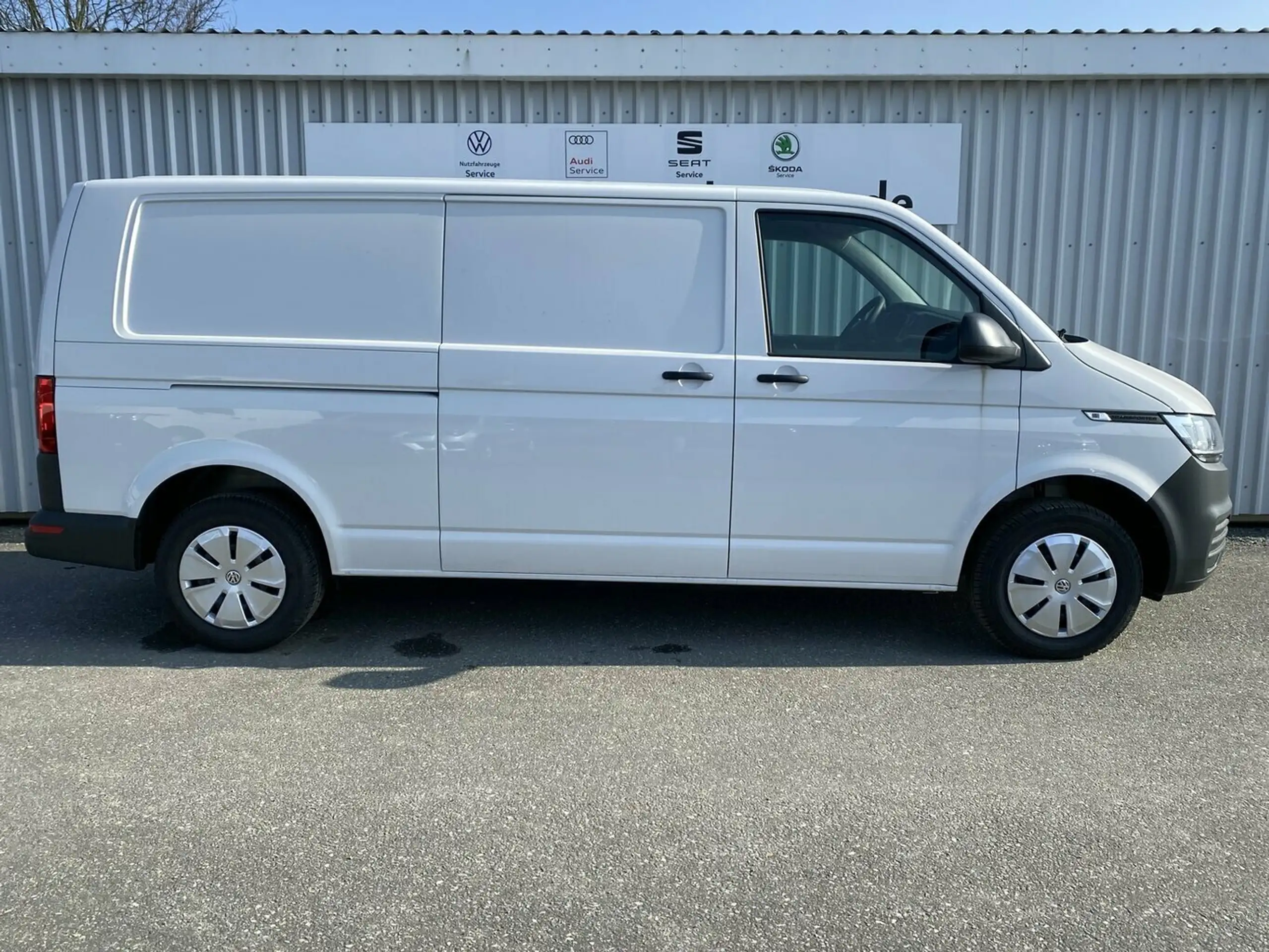 Volkswagen - T6 Transporter