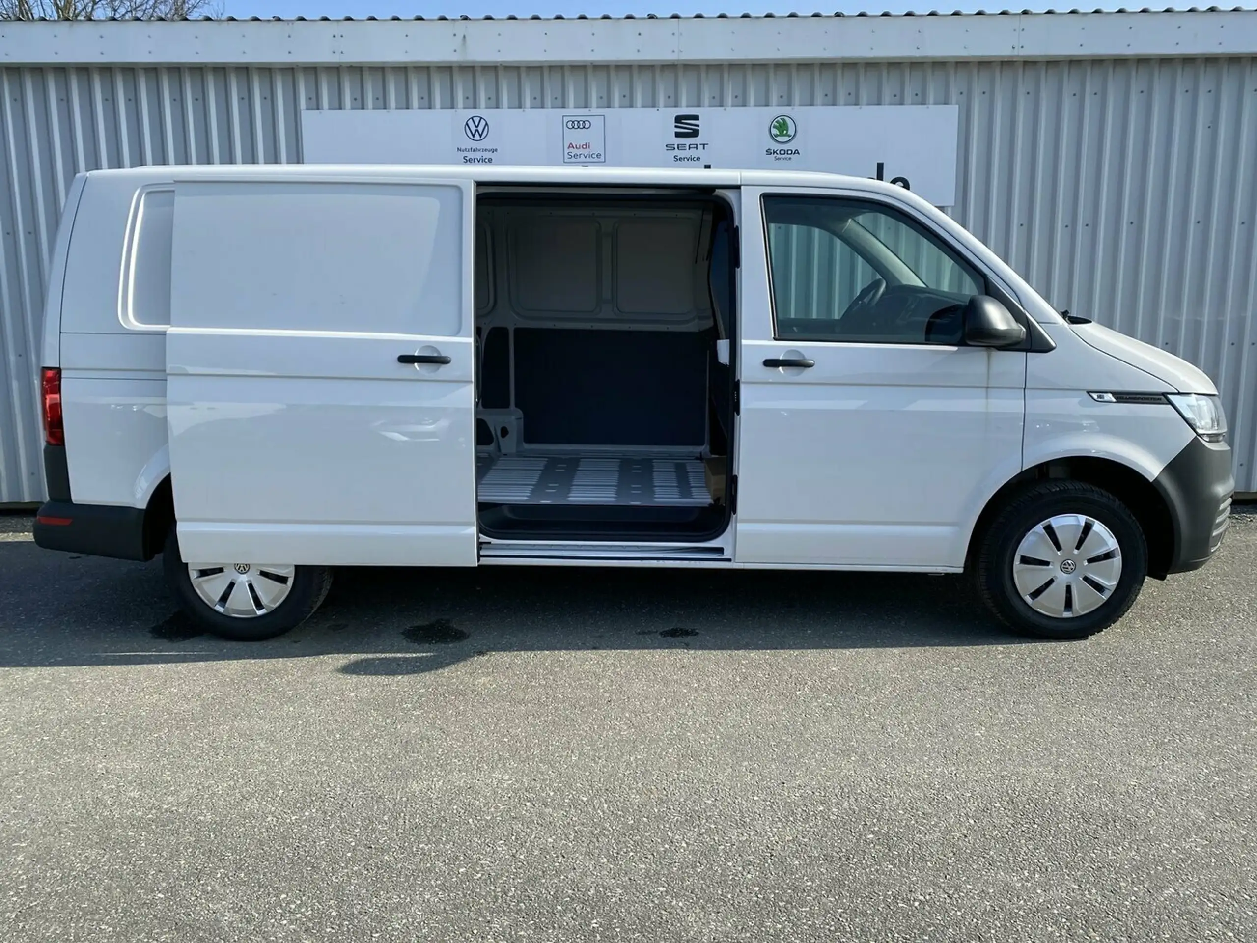 Volkswagen - T6 Transporter