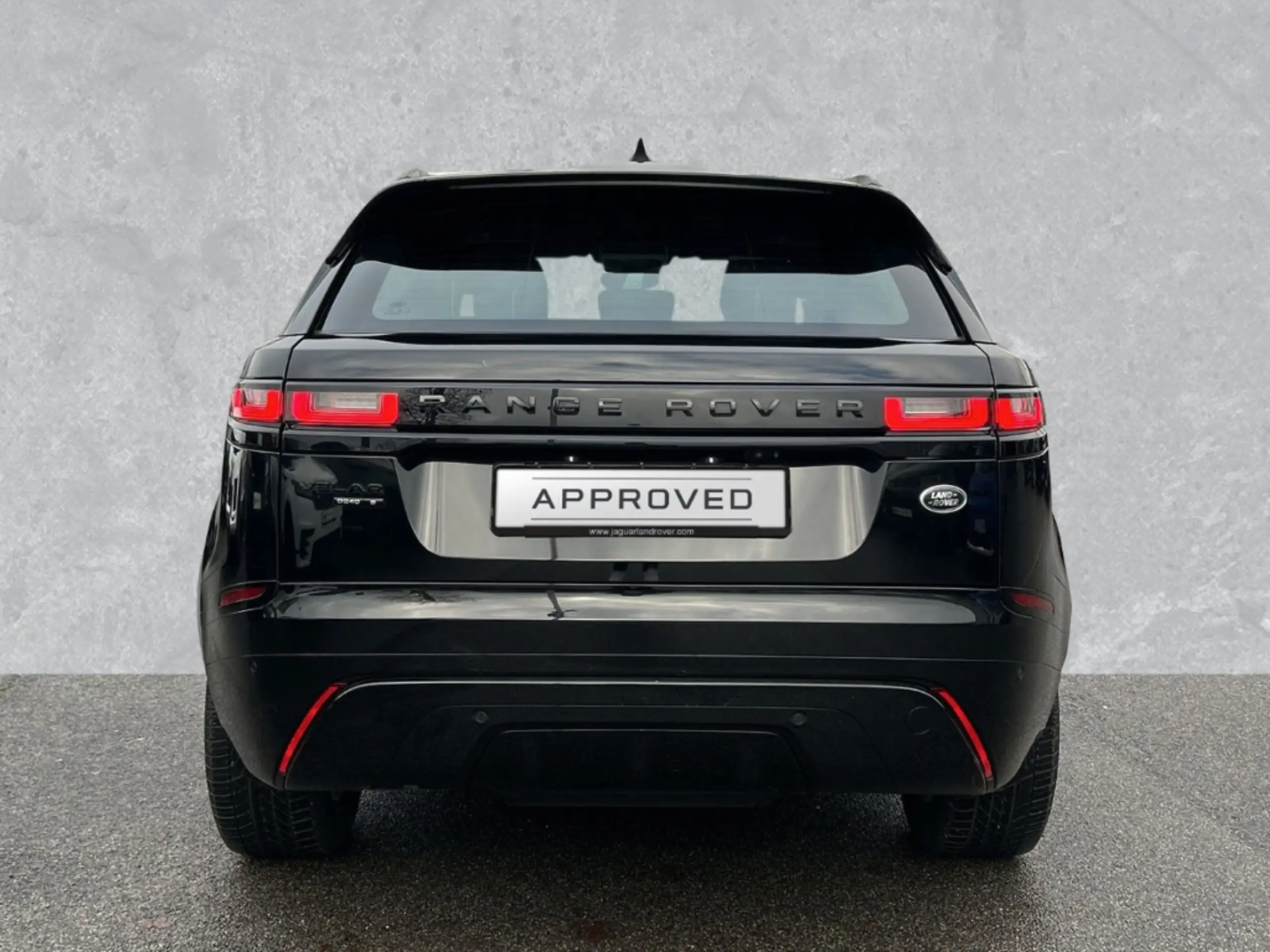 Land Rover - Range Rover Velar